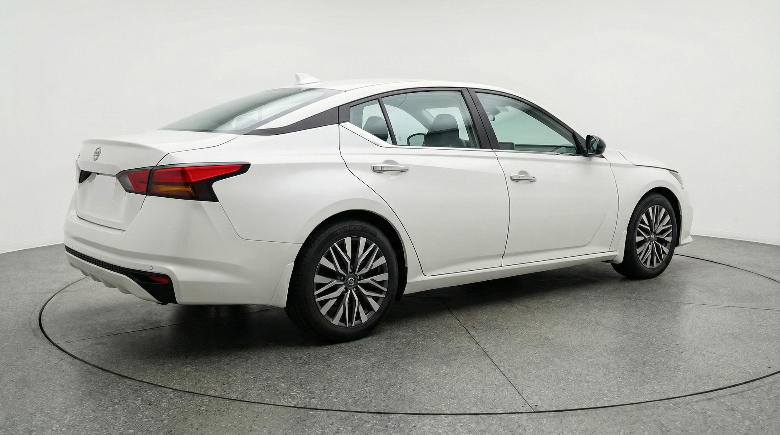 Thumbnail: 2025 Nissan Altima - 7