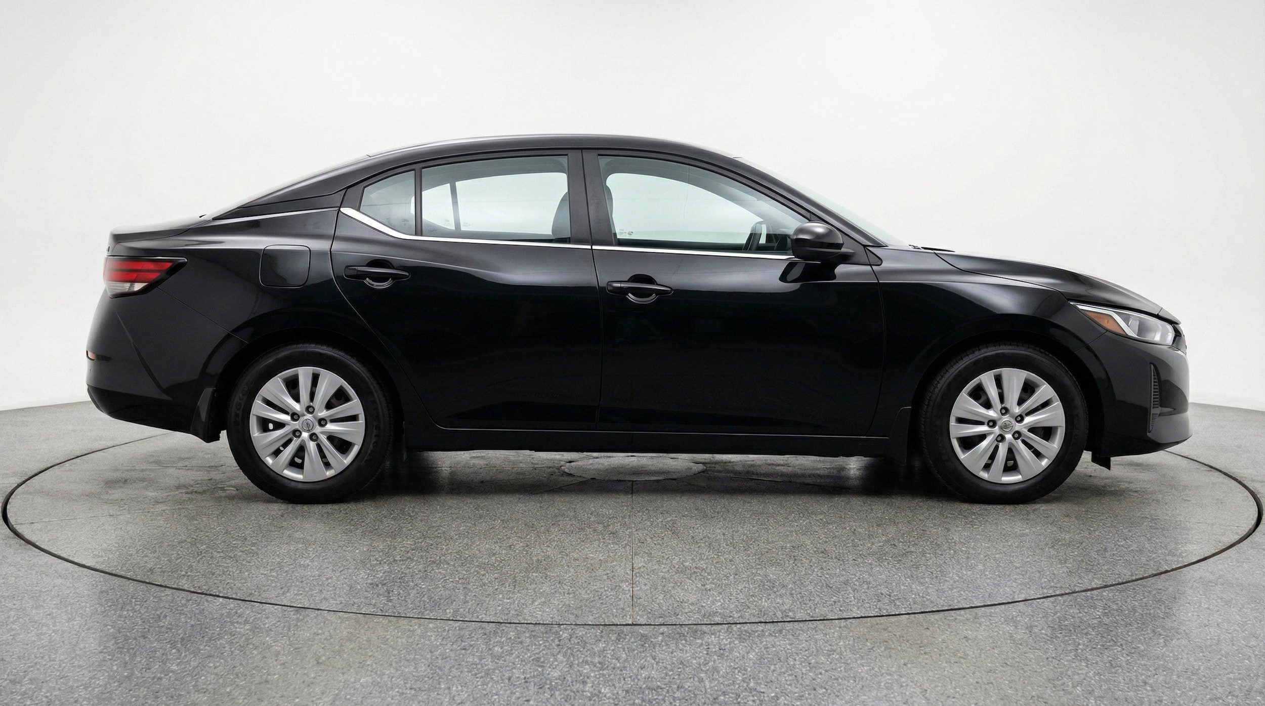 Thumbnail: 2025 Nissan Sentra - 11