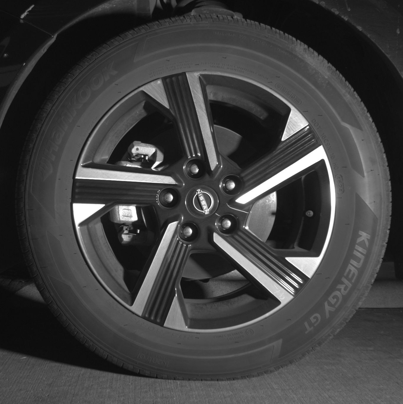 Thumbnail: 2025 Nissan Sentra - 9