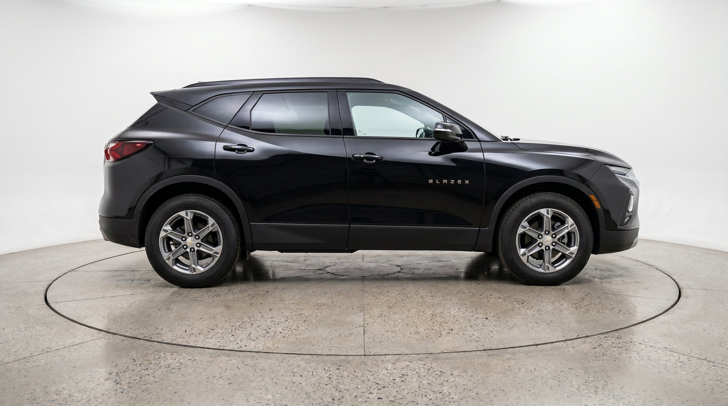 Thumbnail: 2025 Chevrolet Blazer - 11