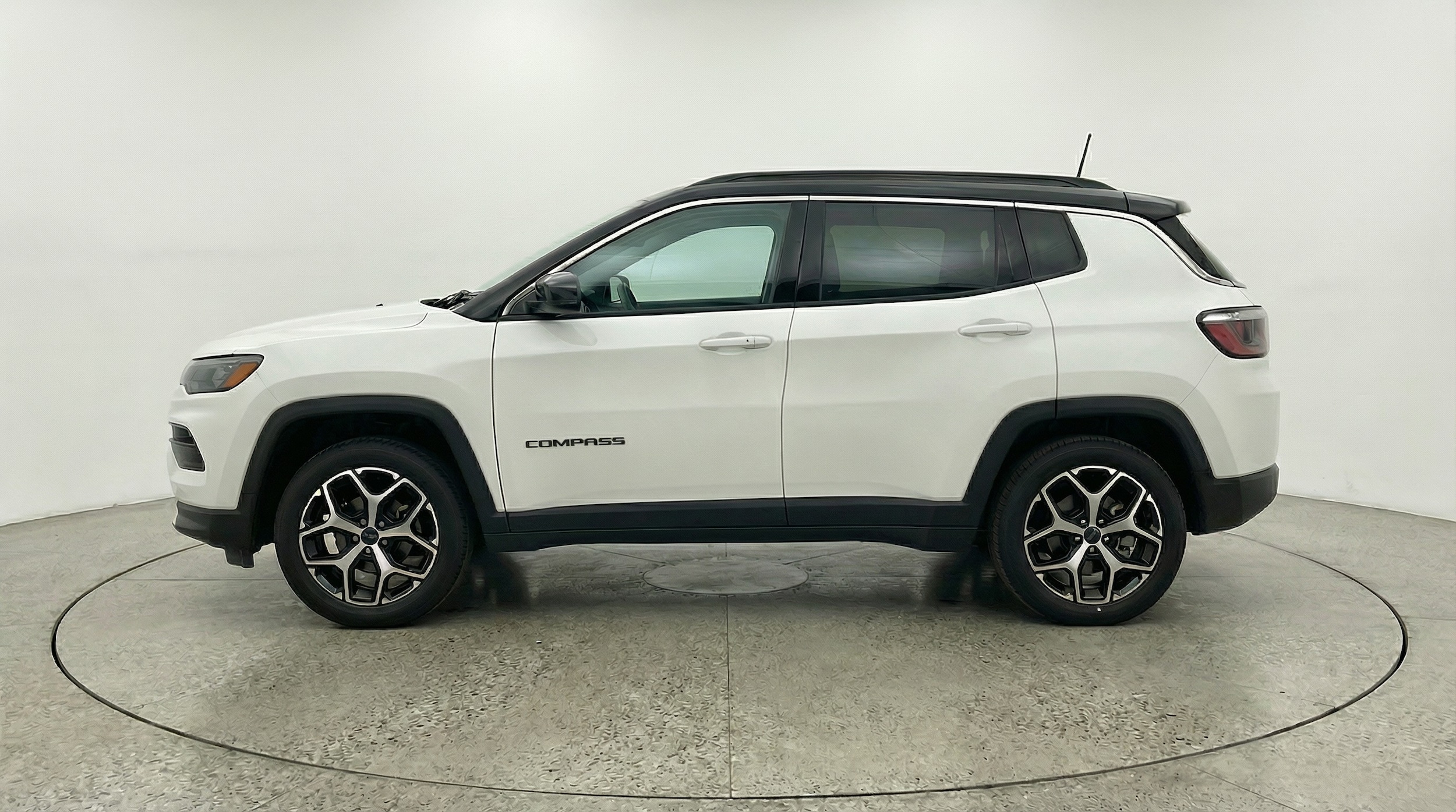 Thumbnail: 2025 Jeep Compass - 4
