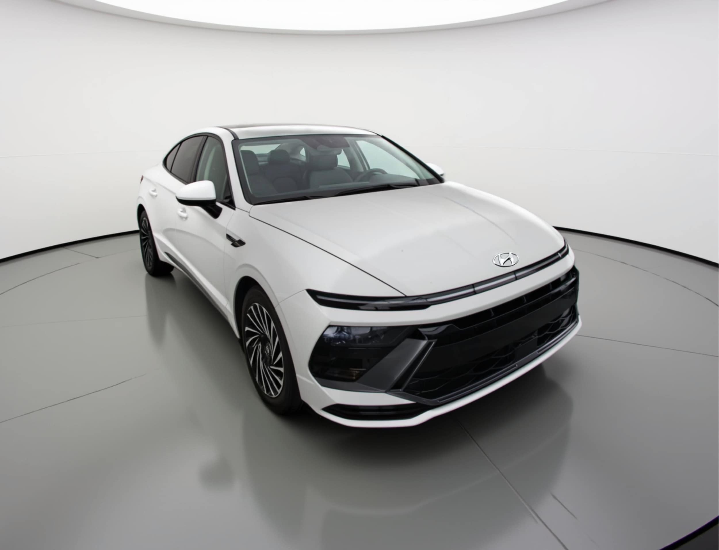 Thumbnail: 2025 Hyundai Sonata - 1