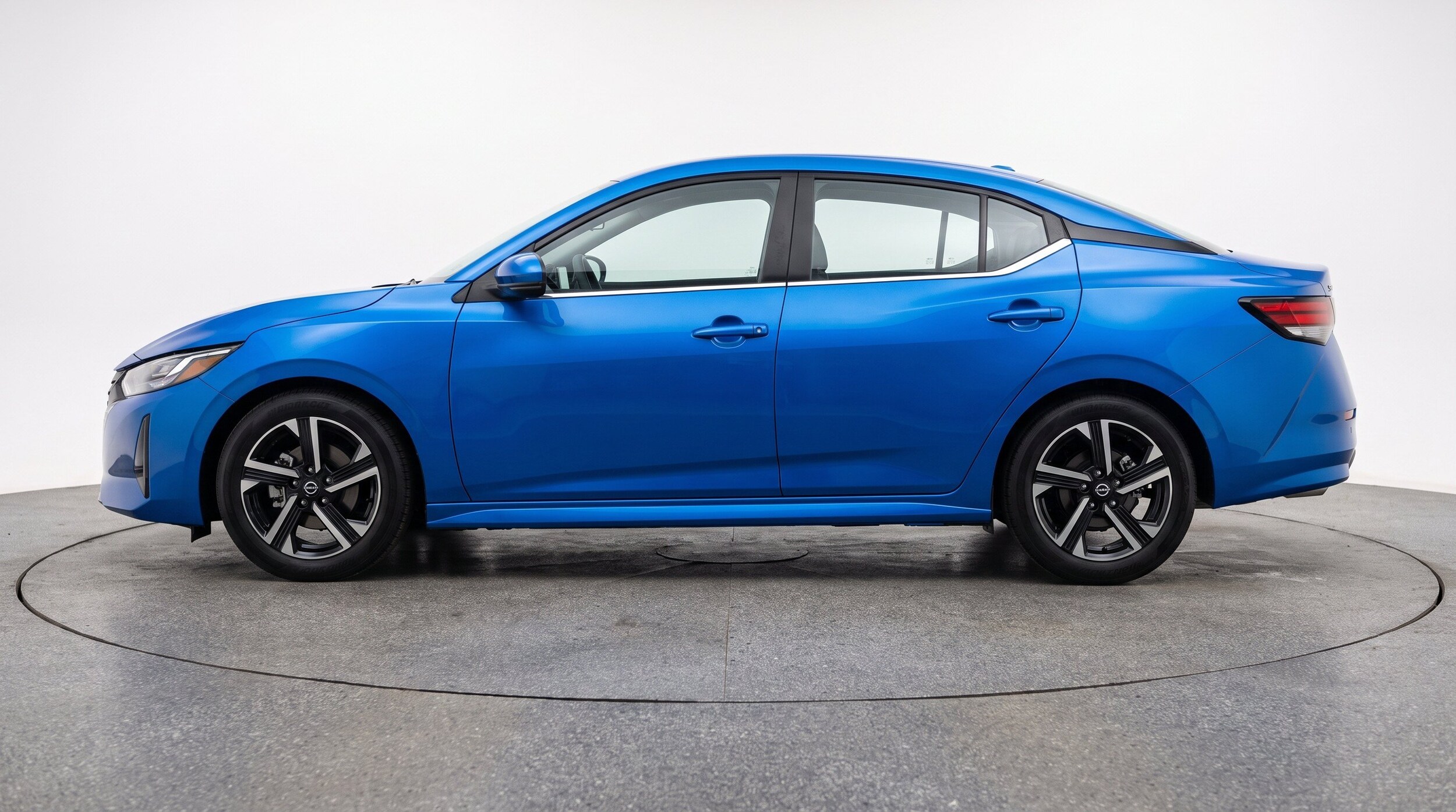 Thumbnail: 2025 Nissan Sentra - 5