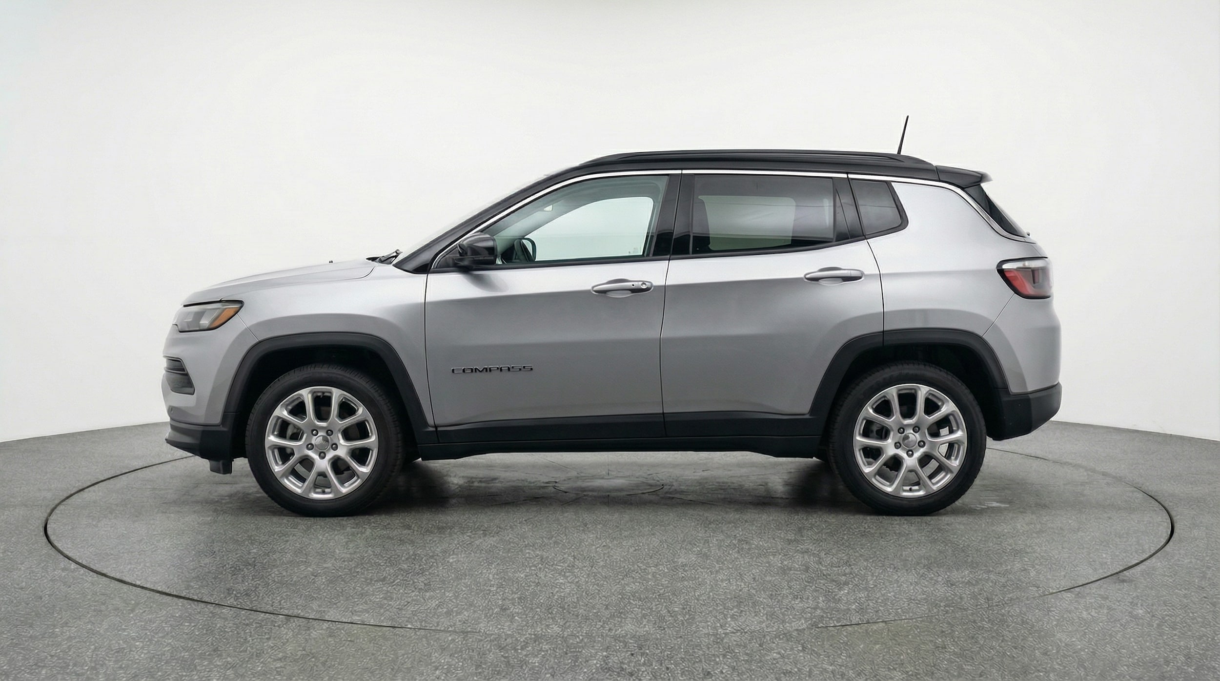 Thumbnail: 2025 Jeep Compass - 4