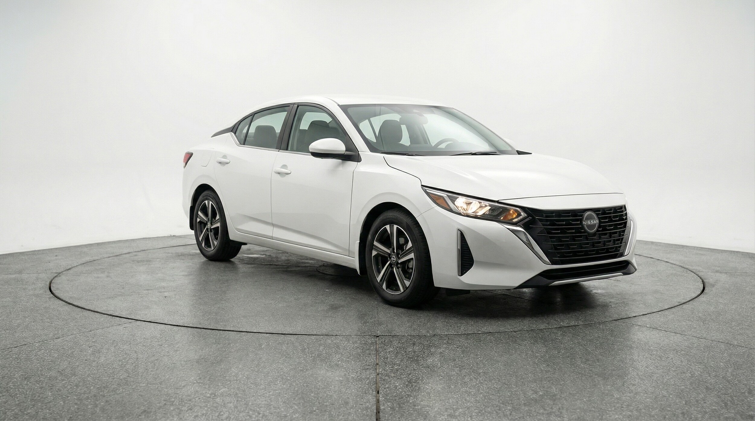 Thumbnail: 2025 Nissan Sentra - 1