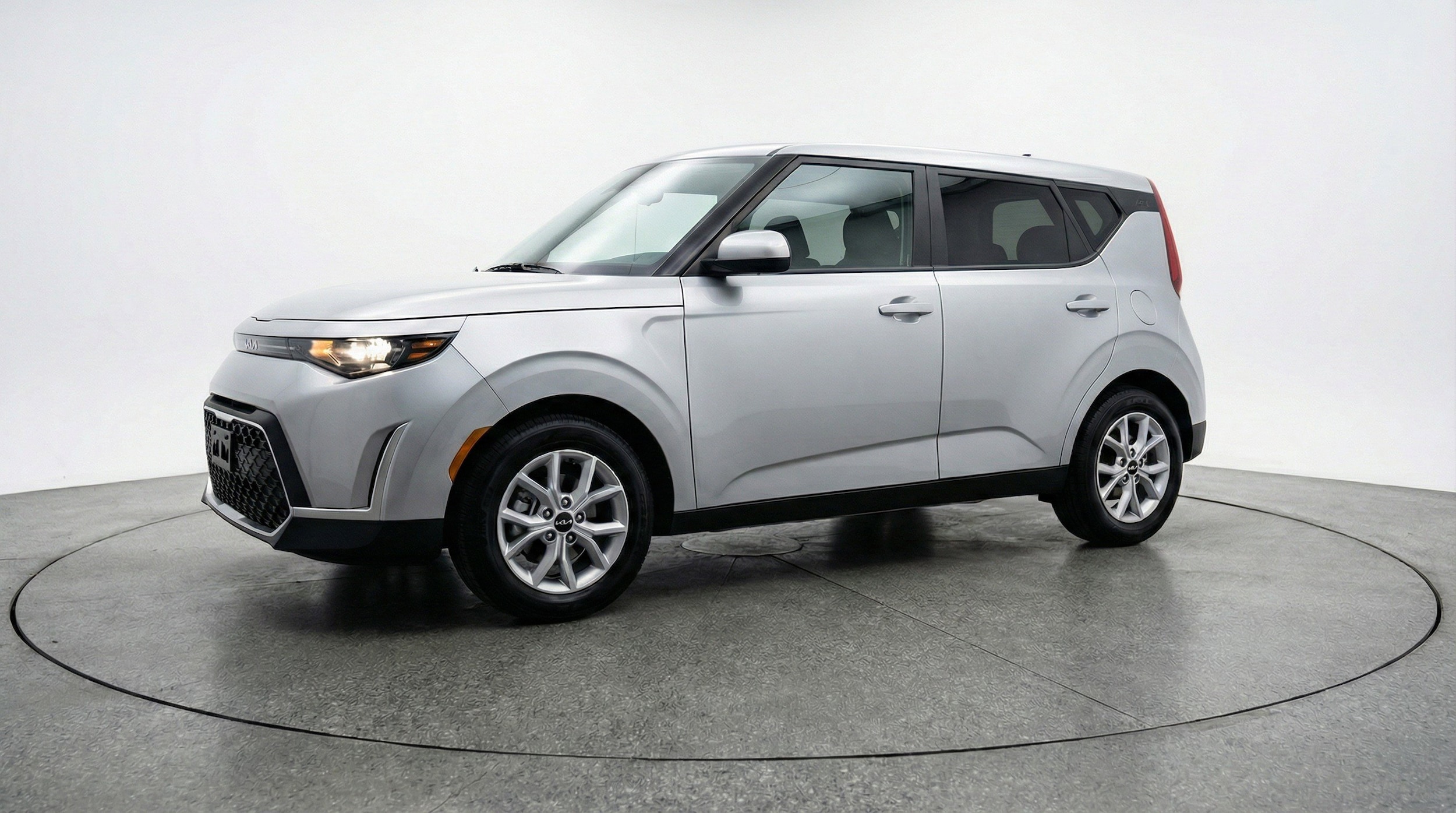 Thumbnail: 2025 Kia Soul - 3