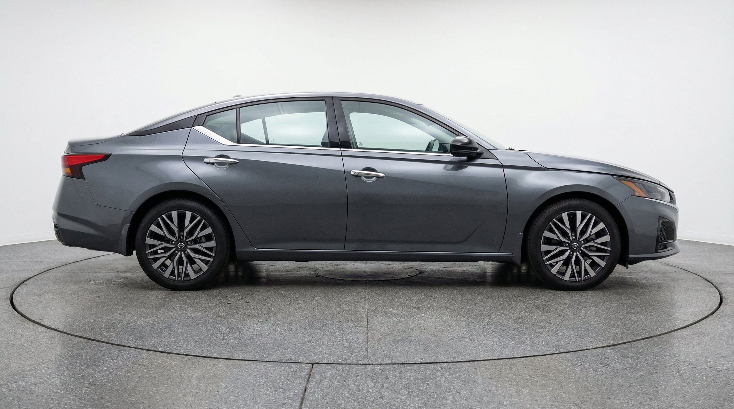Thumbnail: 2025 Nissan Altima - 11