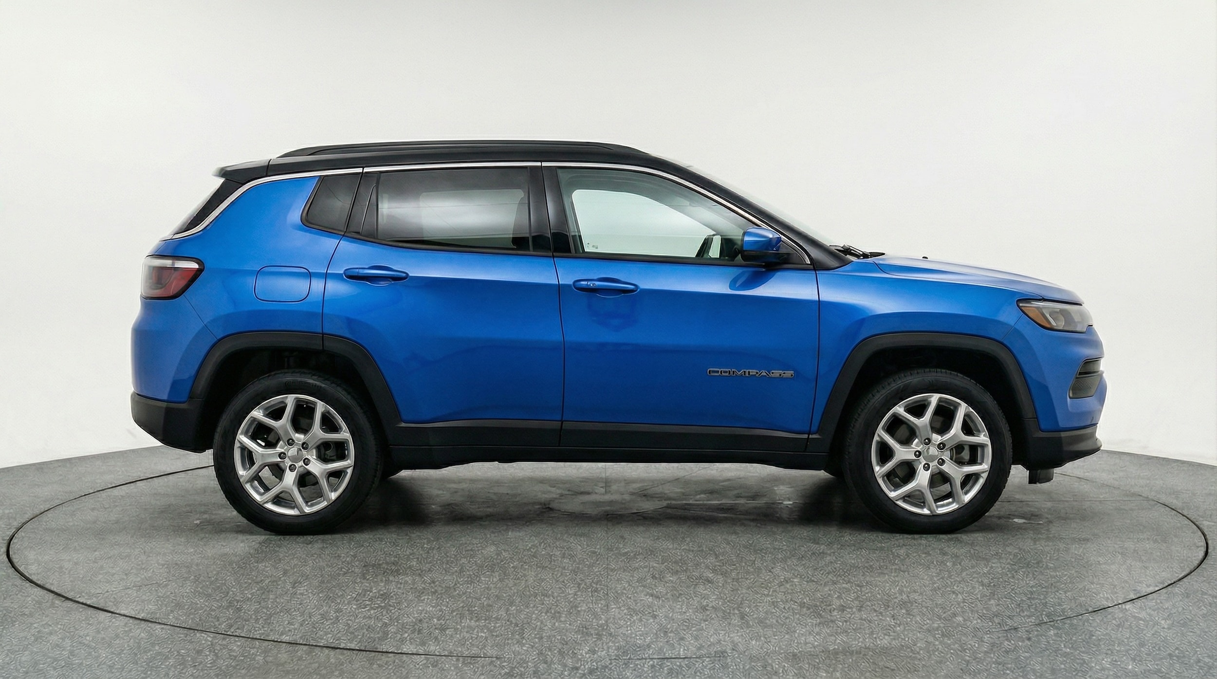 Thumbnail: 2025 Jeep Compass - 8
