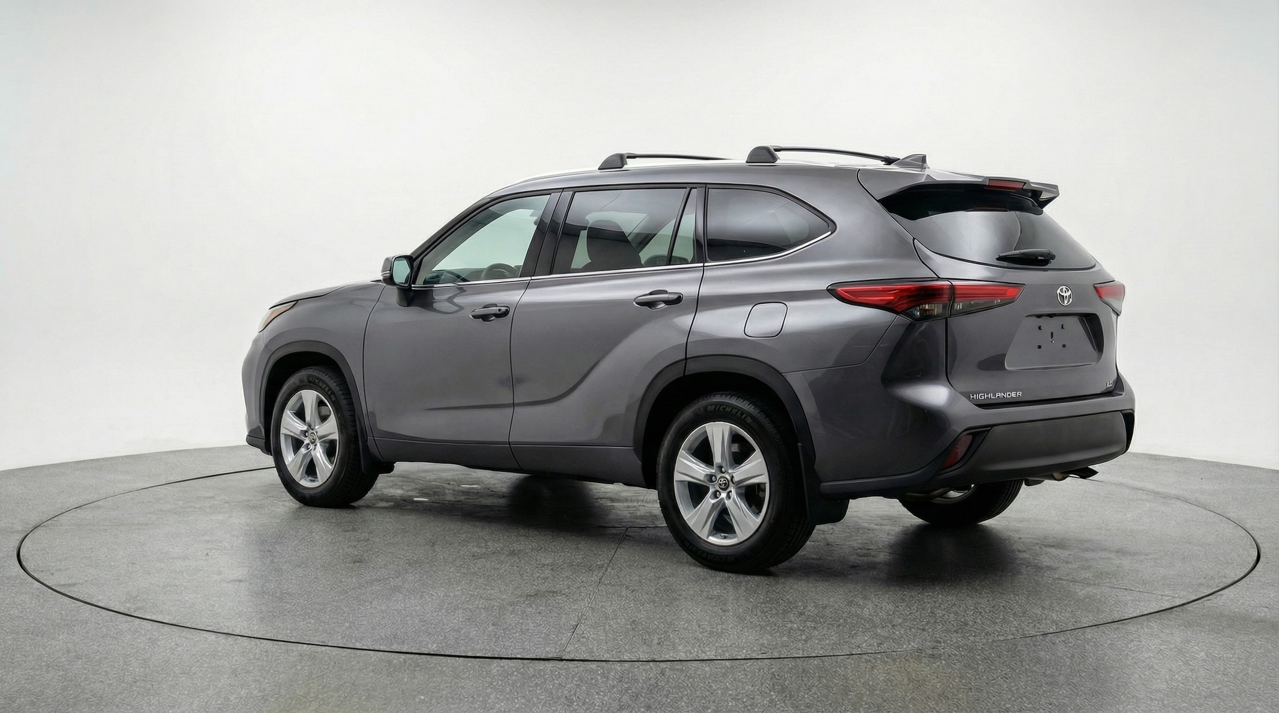 Thumbnail: 2025 Toyota Highlander - 5
