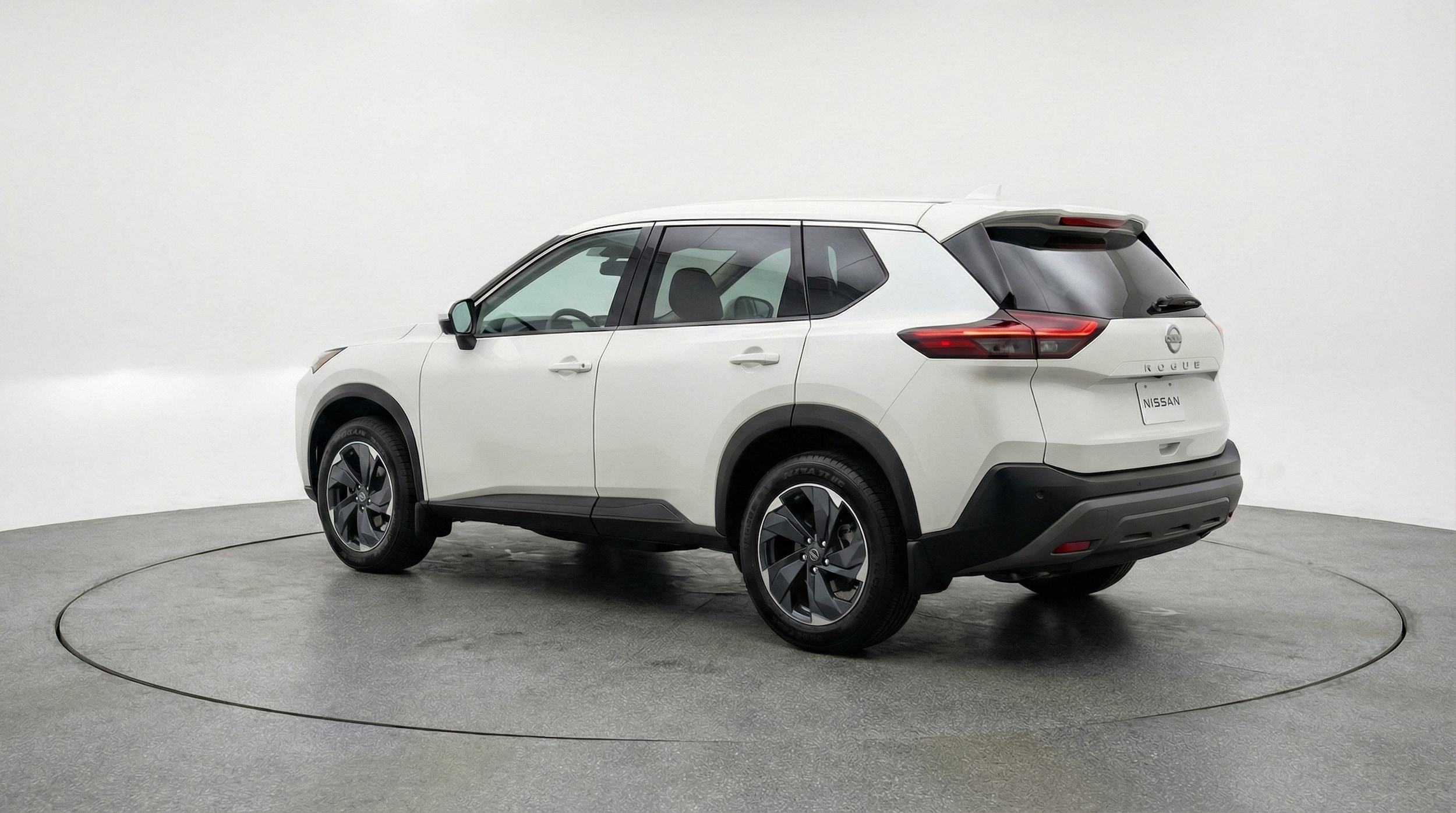 Thumbnail: 2025 Nissan Rogue - 5