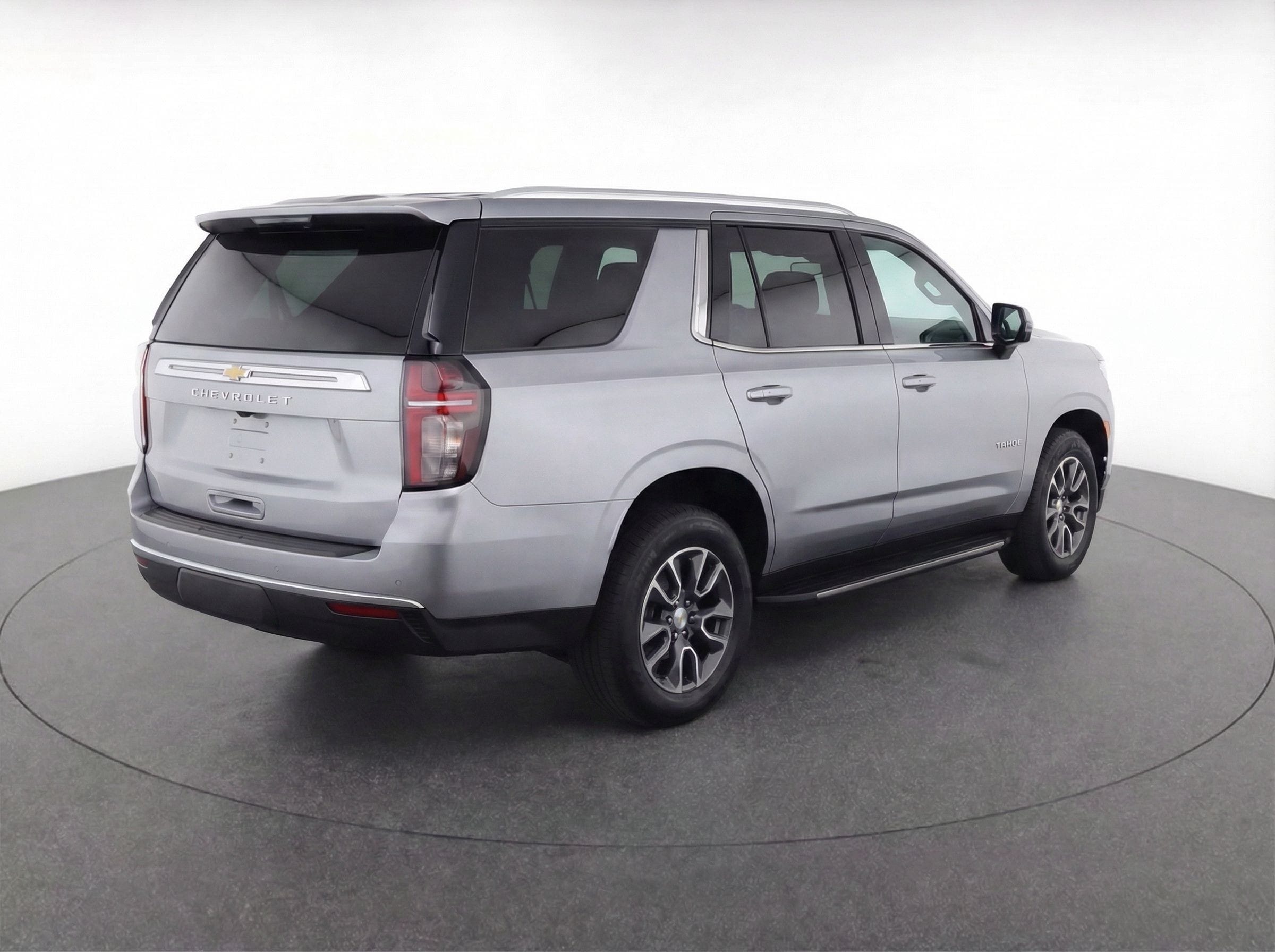 Thumbnail: 2023 Chevrolet Tahoe - 7