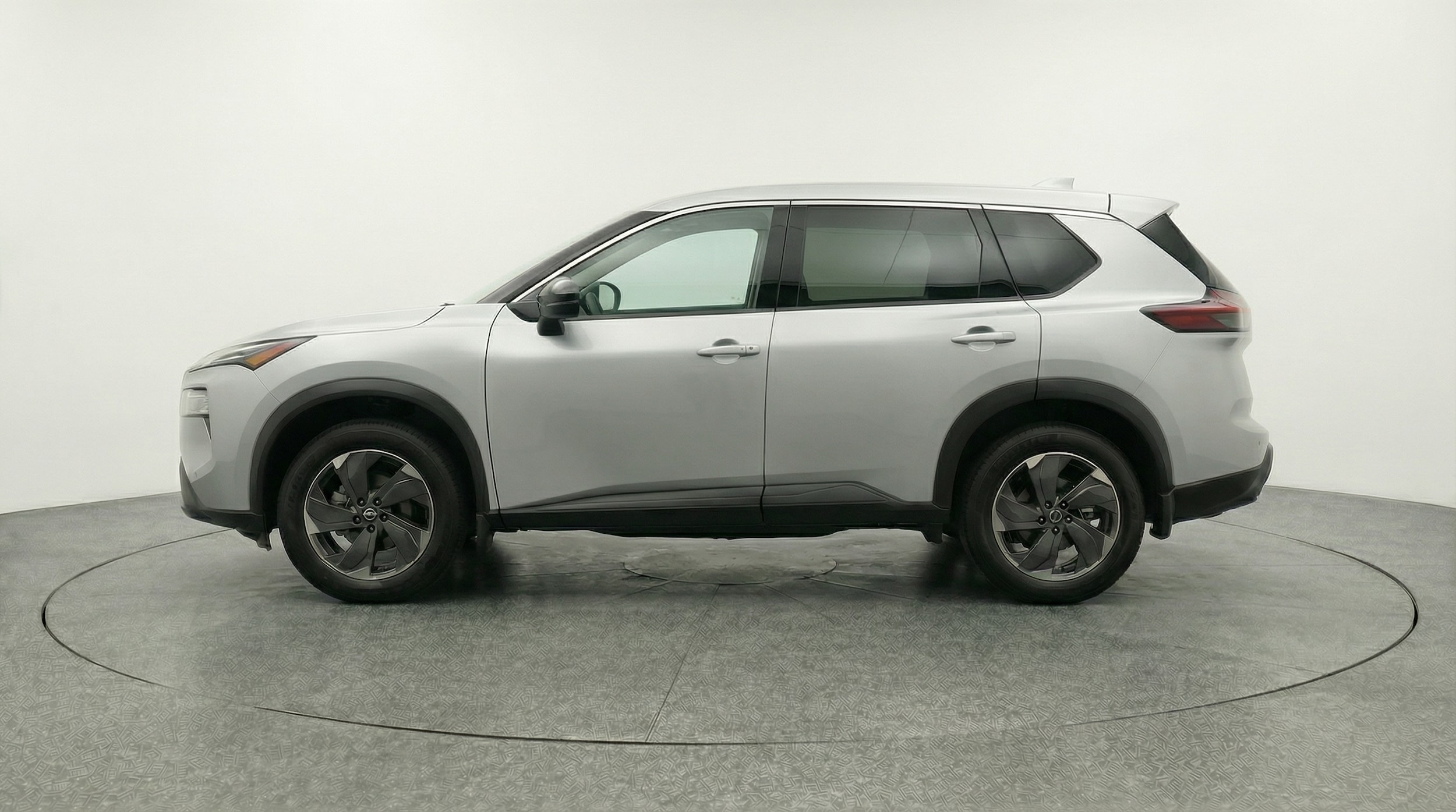 Thumbnail: 2025 Nissan Rogue - 4