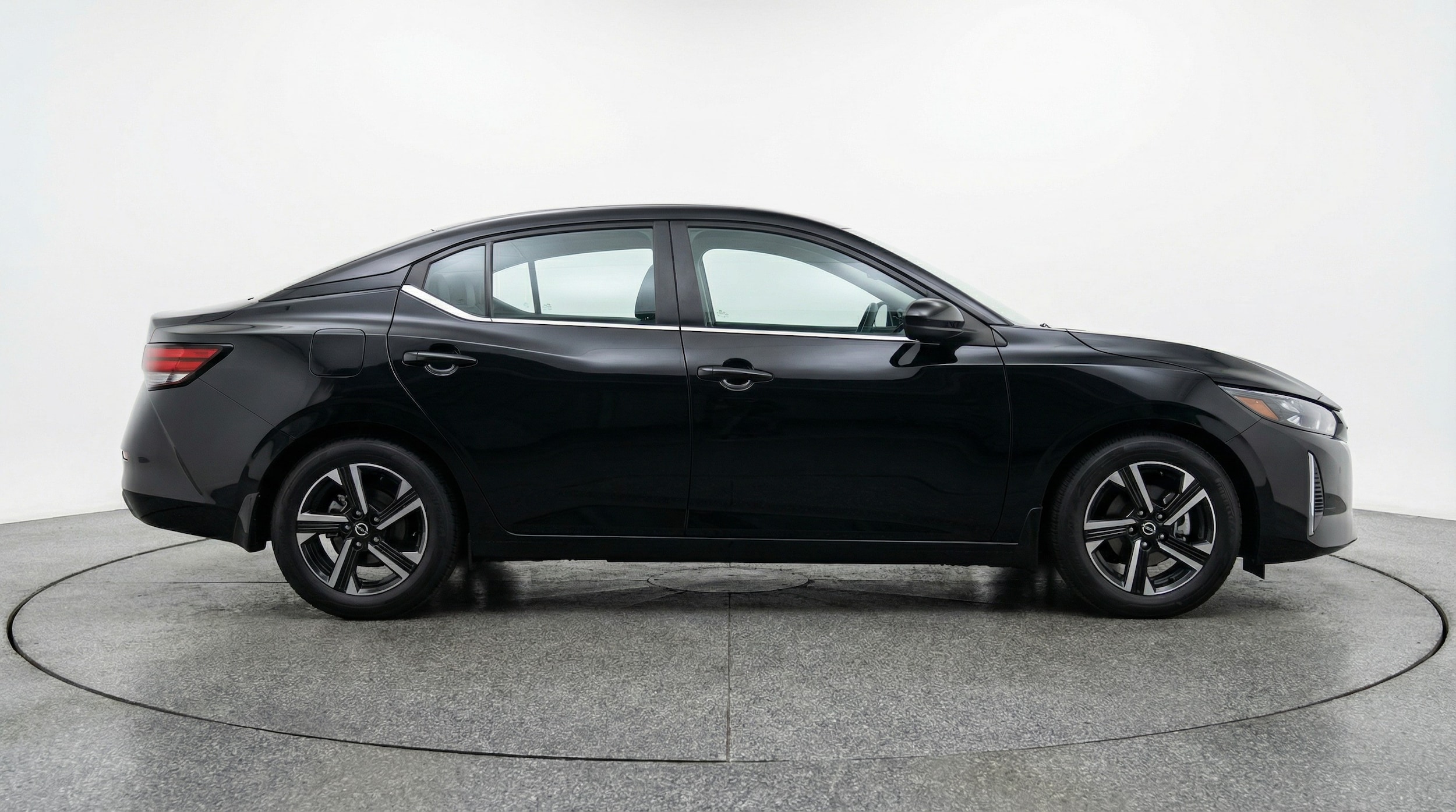 Thumbnail: 2025 Nissan Sentra - 8