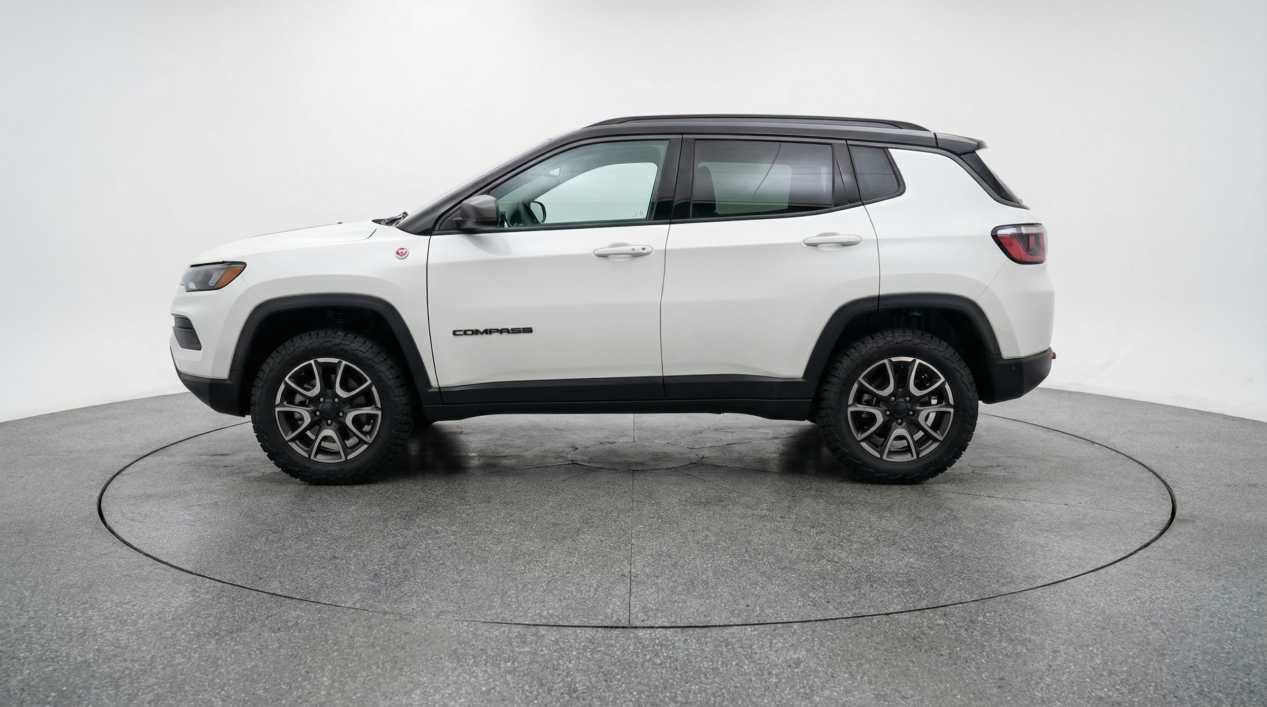 Thumbnail: 2025 Jeep Compass - 4