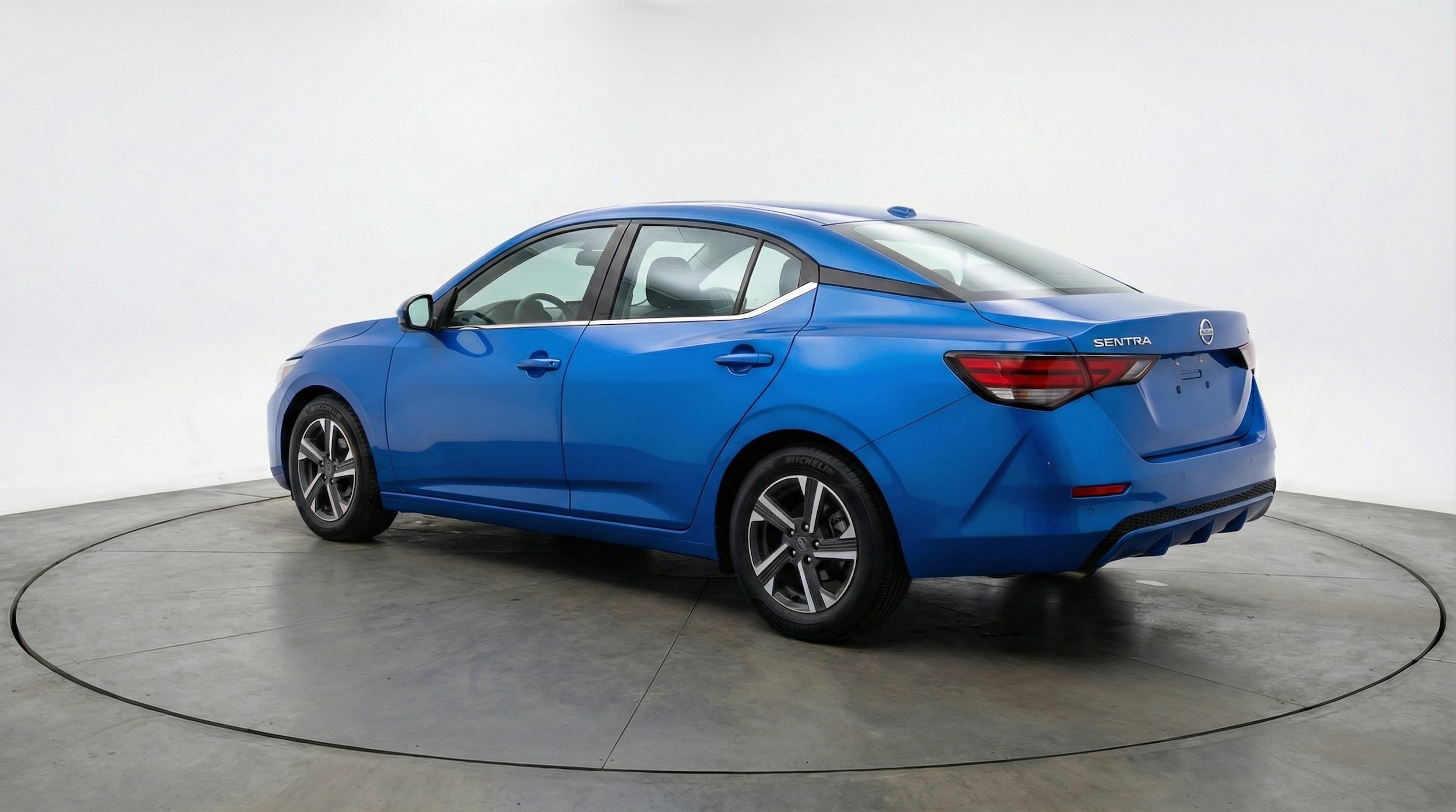 Thumbnail: 2025 Nissan Sentra - 5