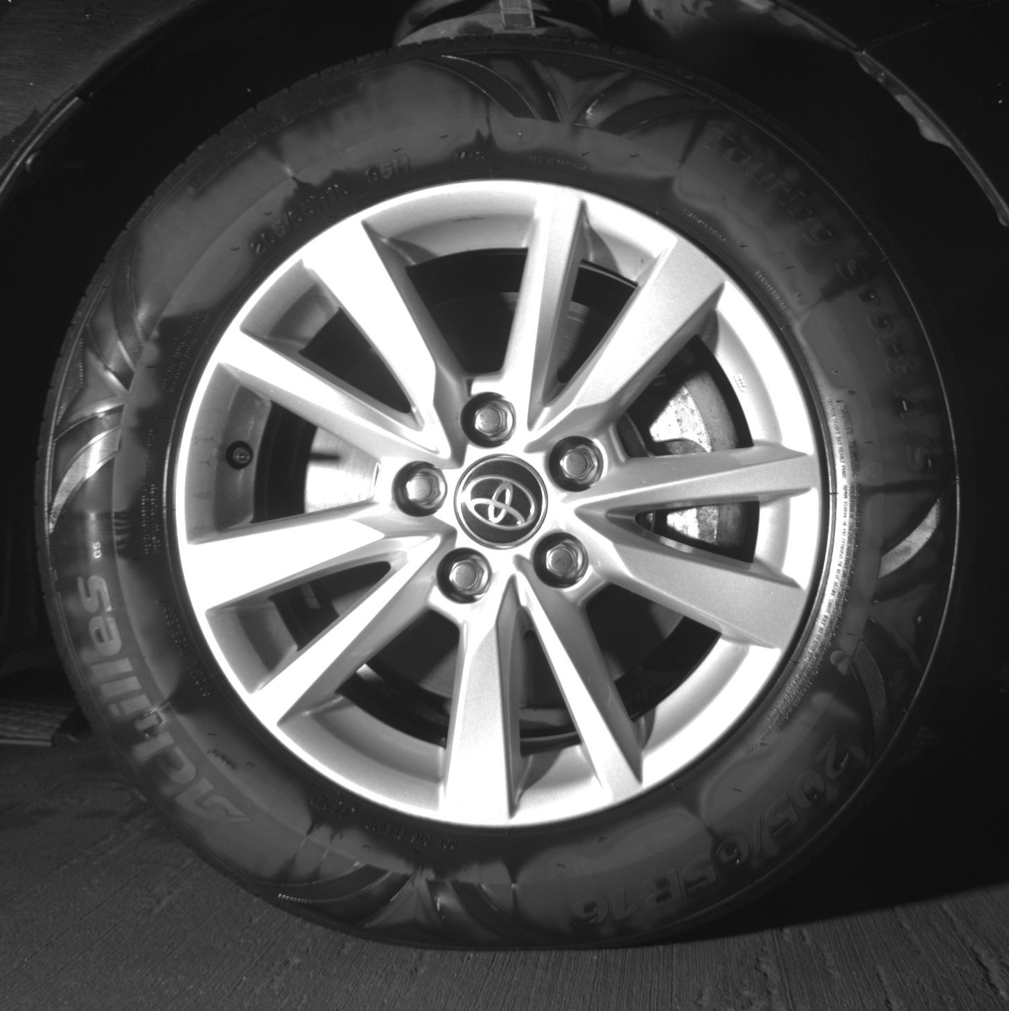 Thumbnail: 2025 Toyota Camry - 10