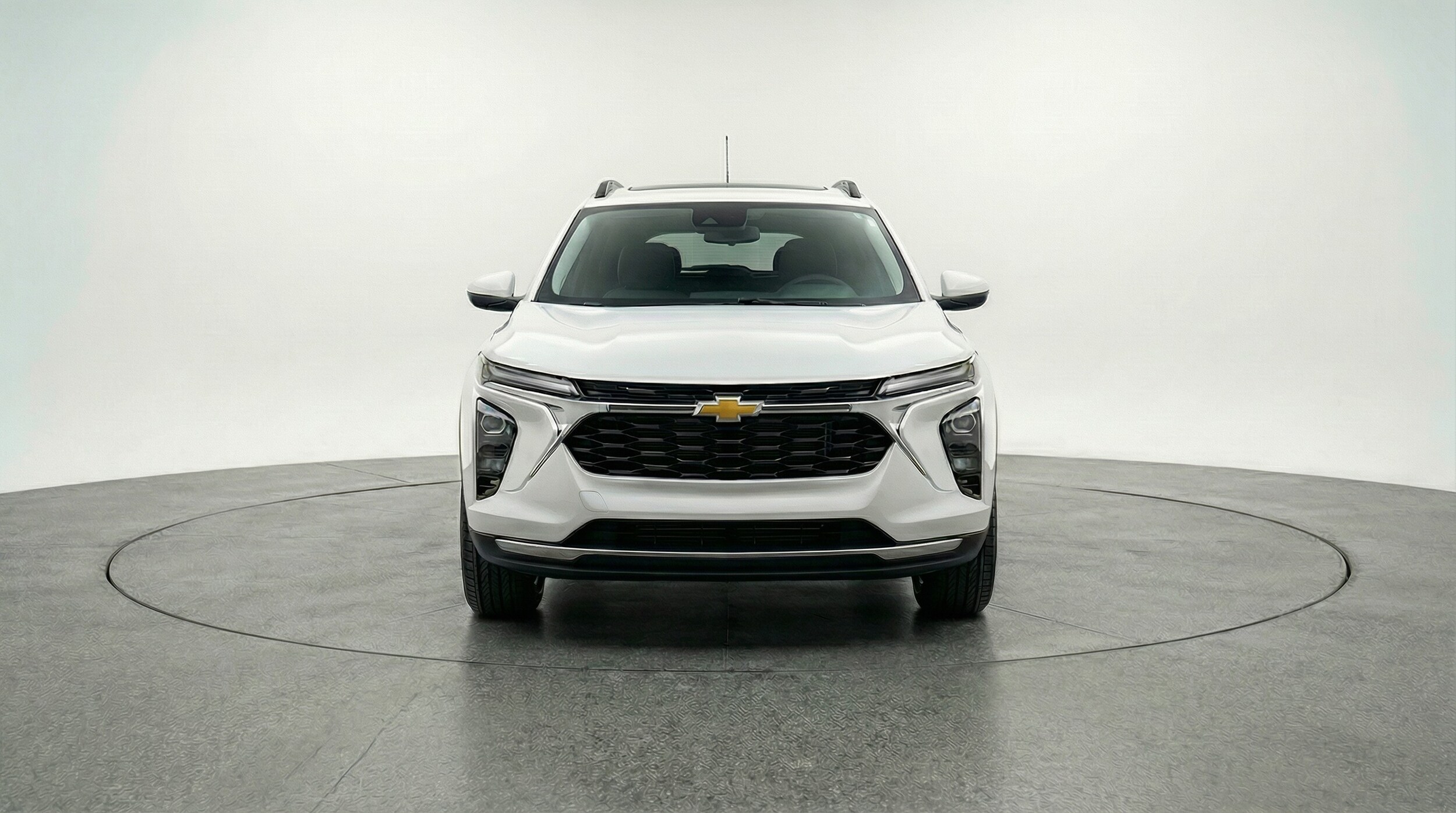 Thumbnail: 2025 Chevrolet Trax - 2