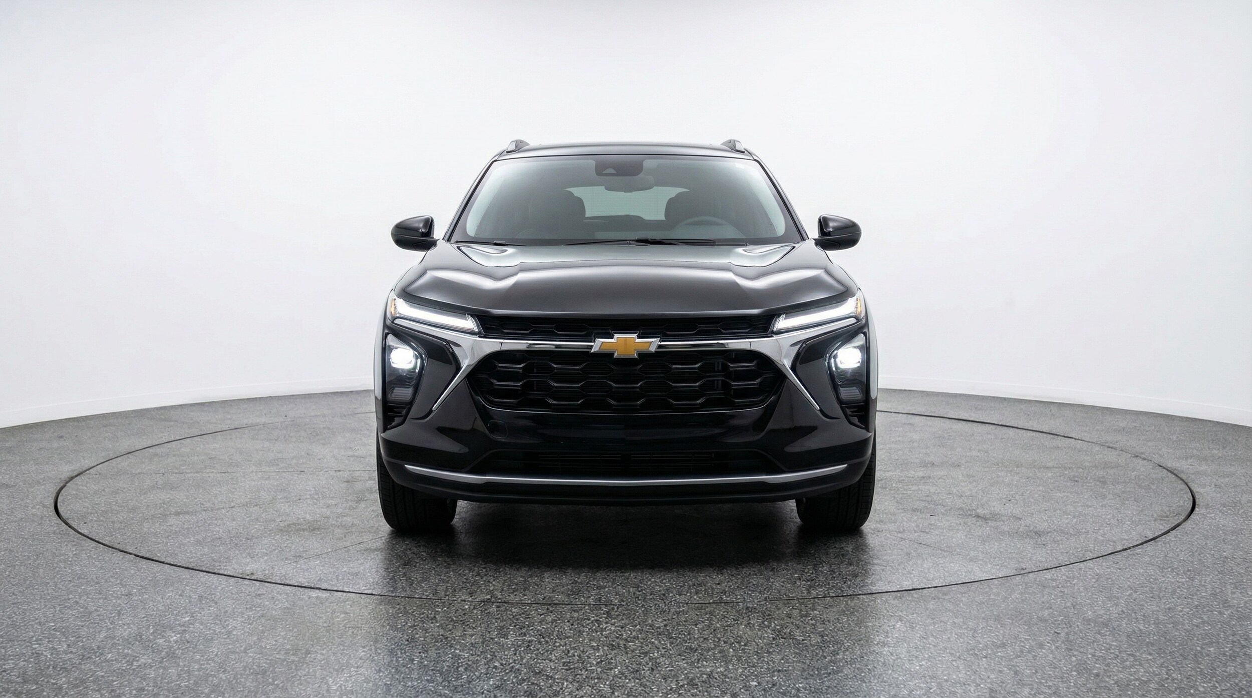 Thumbnail: 2025 Chevrolet Trax - 2