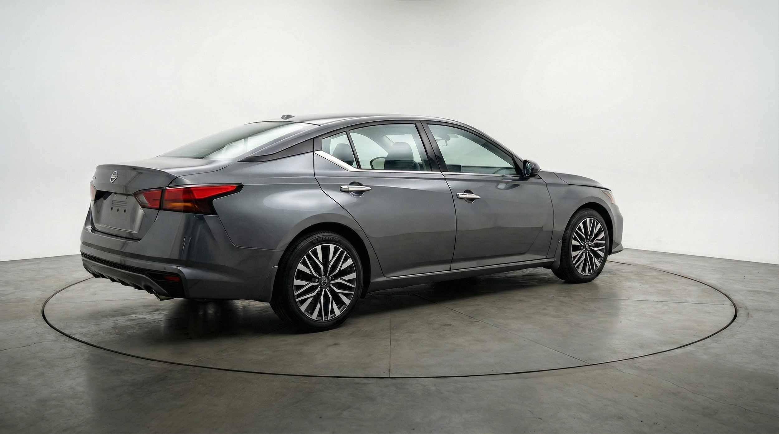 Thumbnail: 2025 Nissan Altima - 7