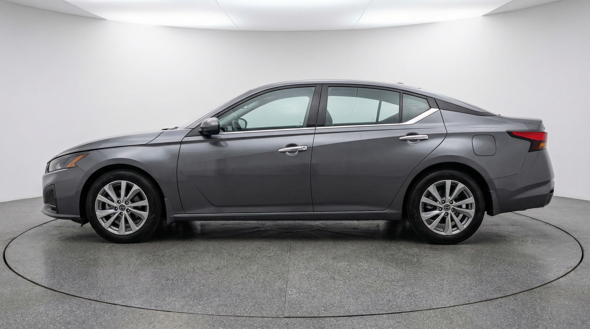 Thumbnail: 2025 Nissan Altima - 4