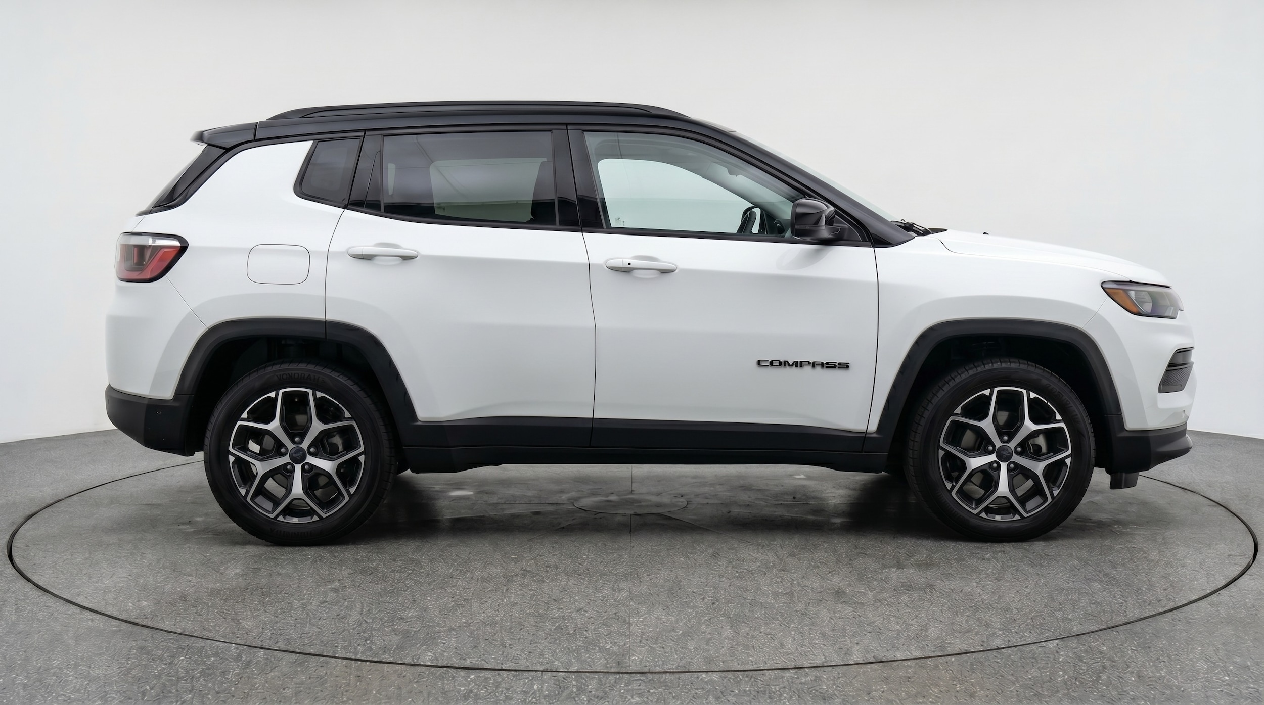Thumbnail: 2025 Jeep Compass - 8