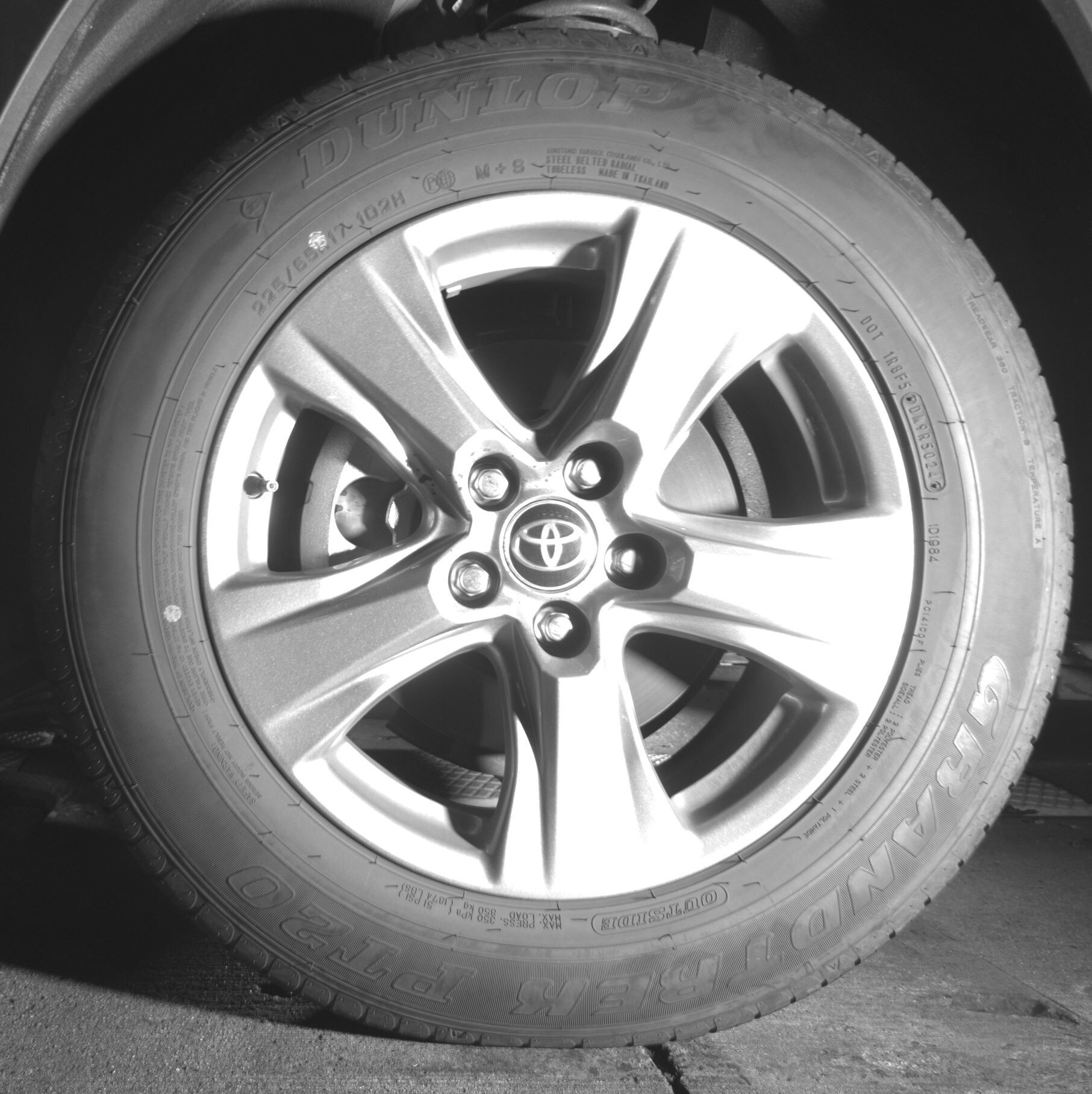 Thumbnail: 2025 Toyota RAV4 - 9