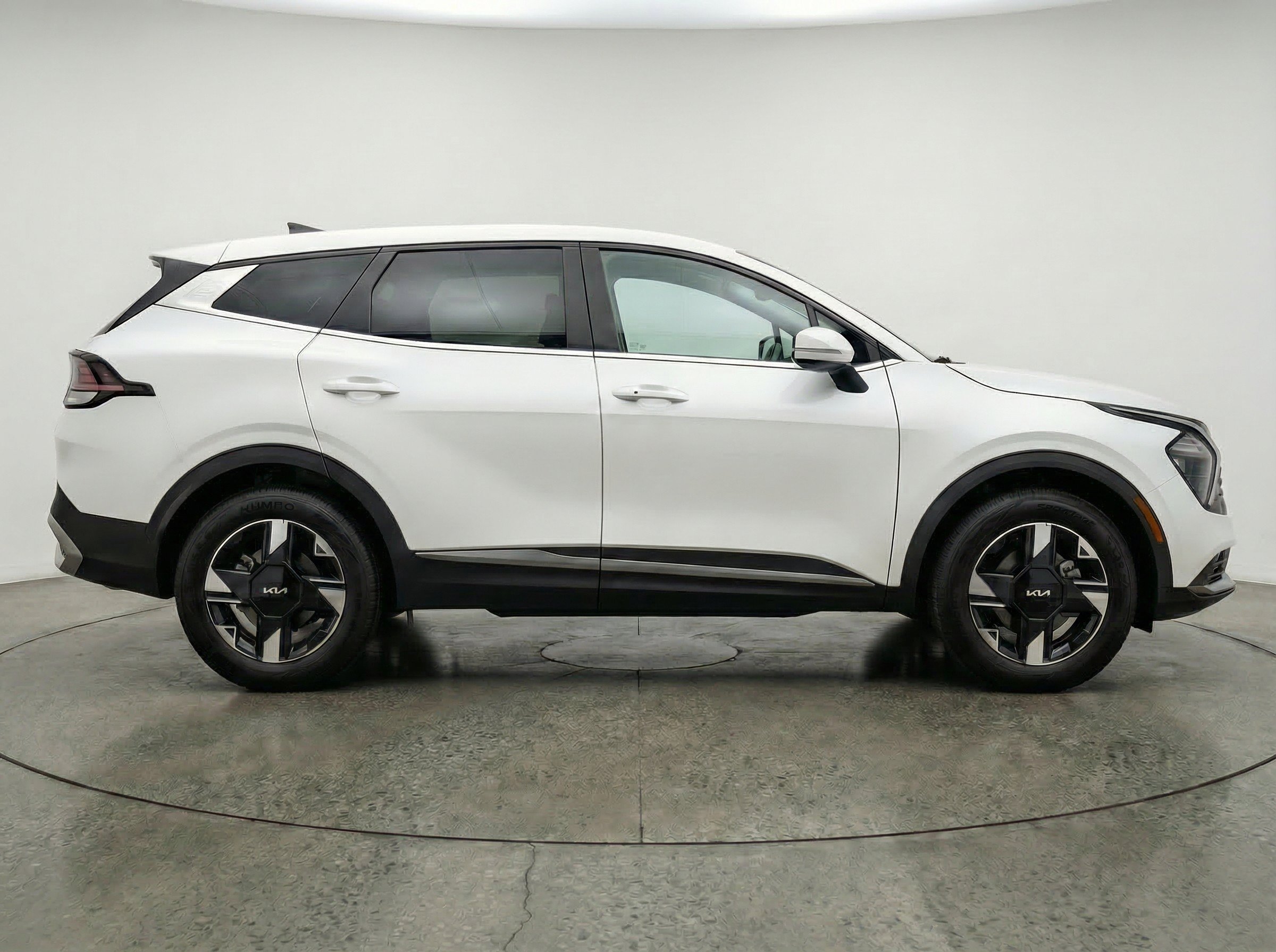 Thumbnail: 2026 Kia Sportage - 11