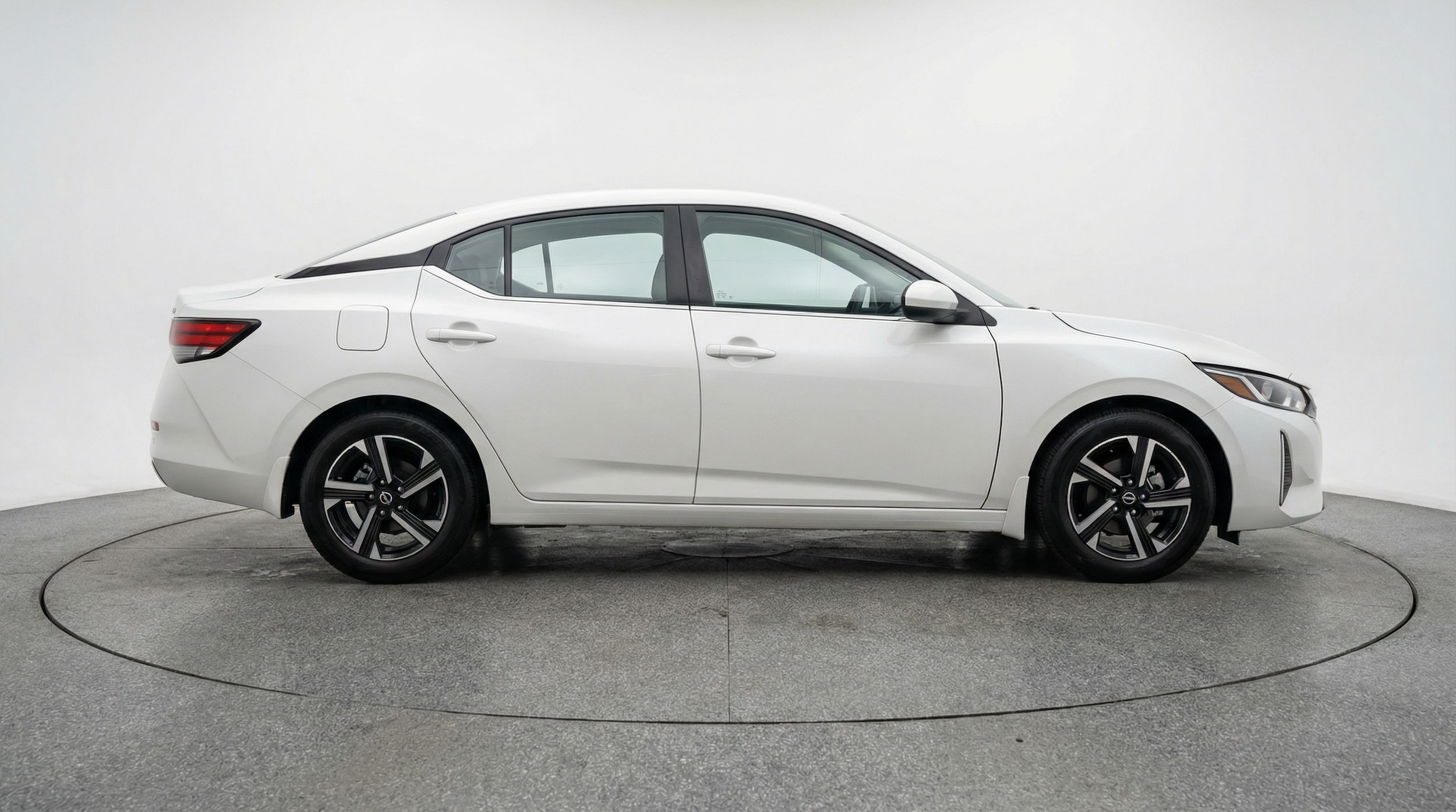 Thumbnail: 2025 Nissan Sentra - 8