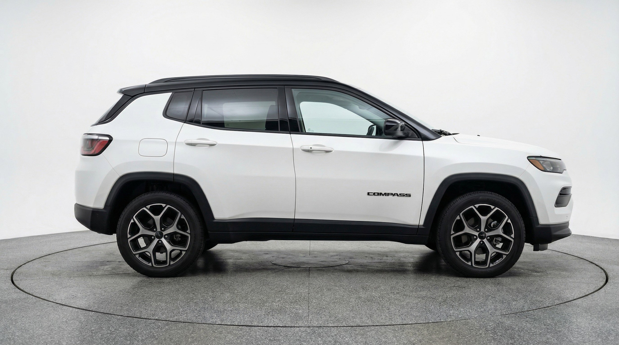 Thumbnail: 2025 Jeep Compass - 11