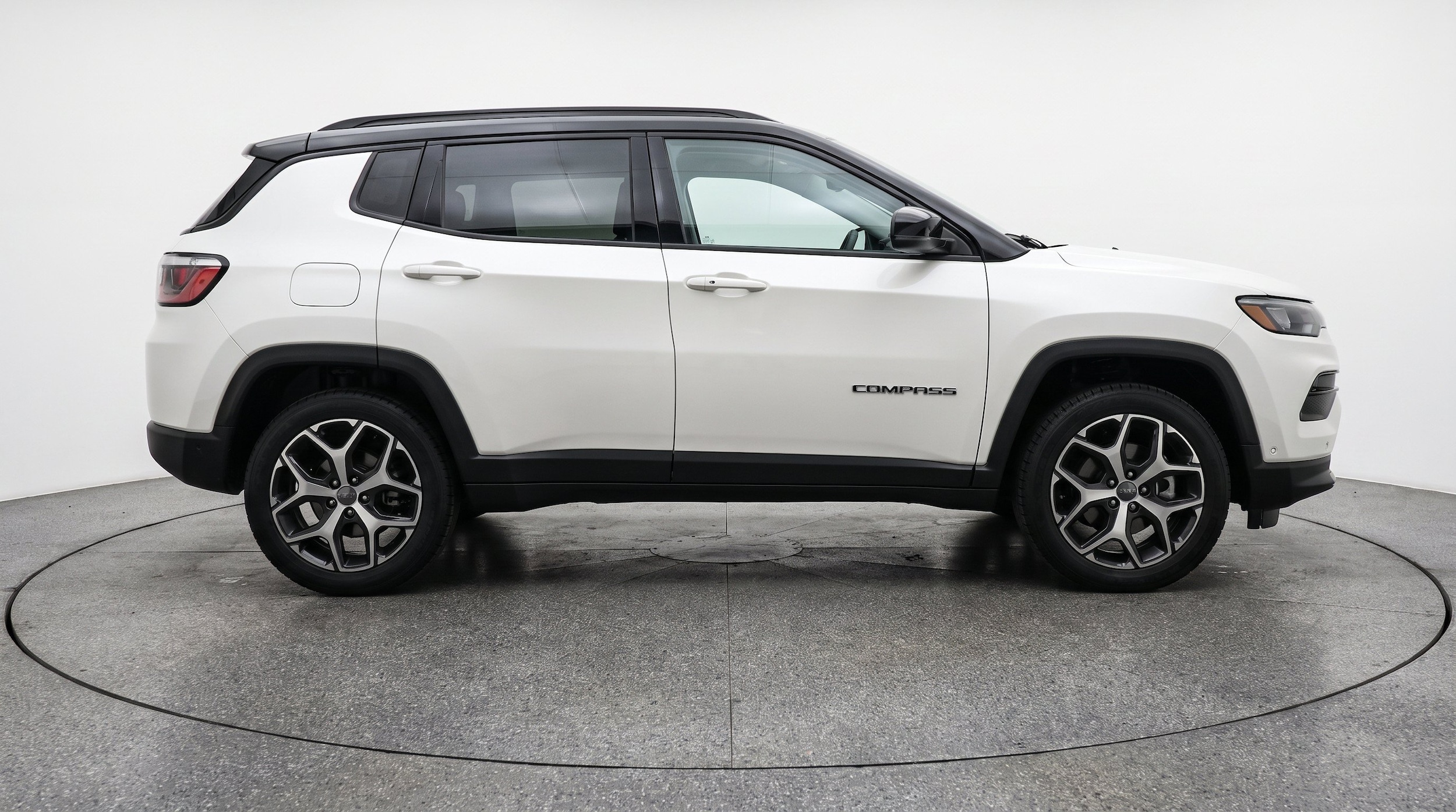 Thumbnail: 2025 Jeep Compass - 10