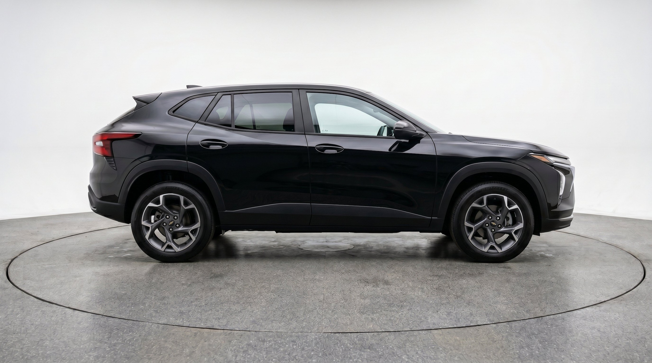 Thumbnail: 2025 Chevrolet Trax - 11