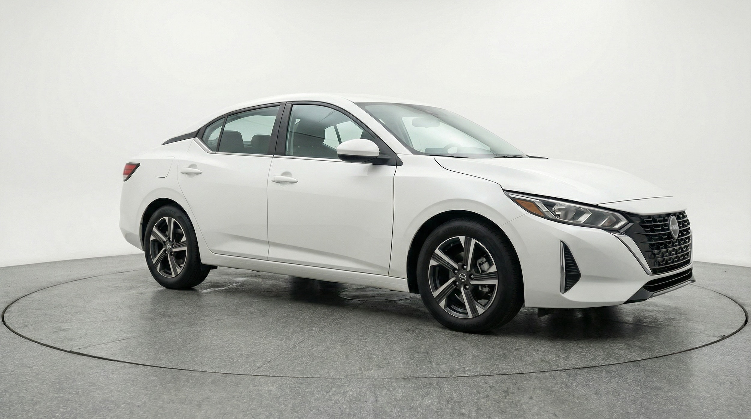 Thumbnail: 2025 Nissan Sentra - 1