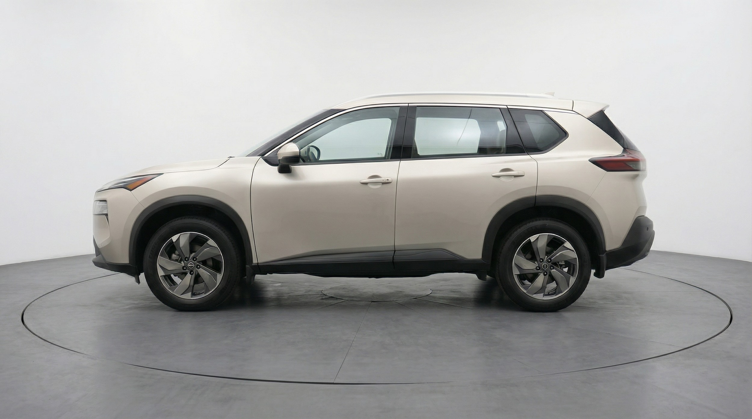 Thumbnail: 2025 Nissan Rogue - 4