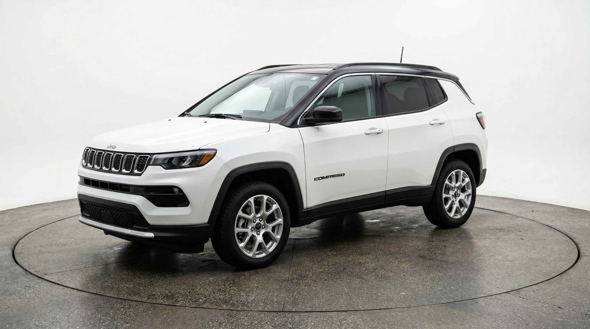 Thumbnail: 2025 Jeep Compass - 3