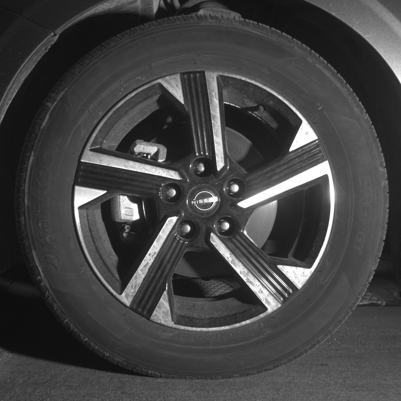 Thumbnail: 2025 Nissan Sentra - 9