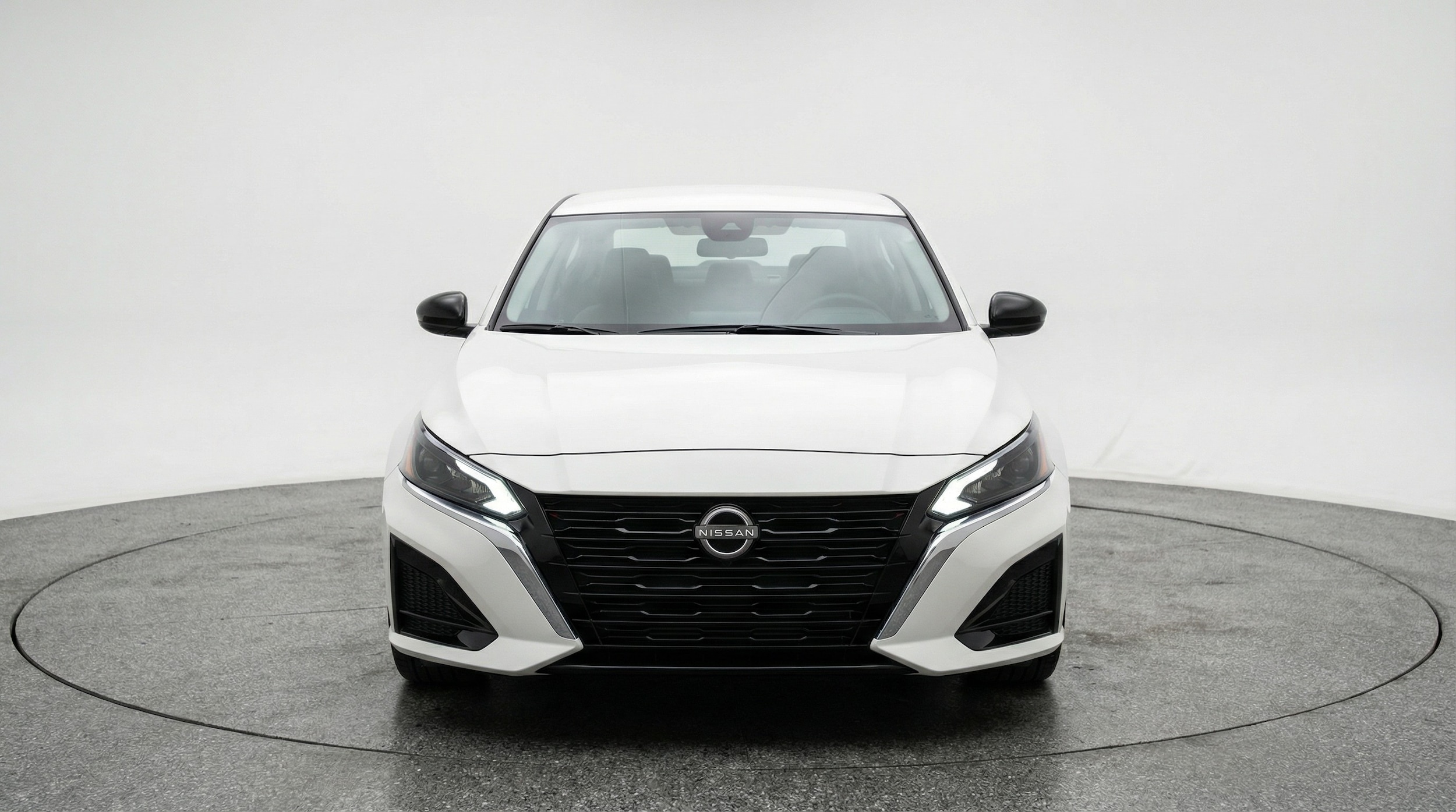 Thumbnail: 2025 Nissan Altima - 2