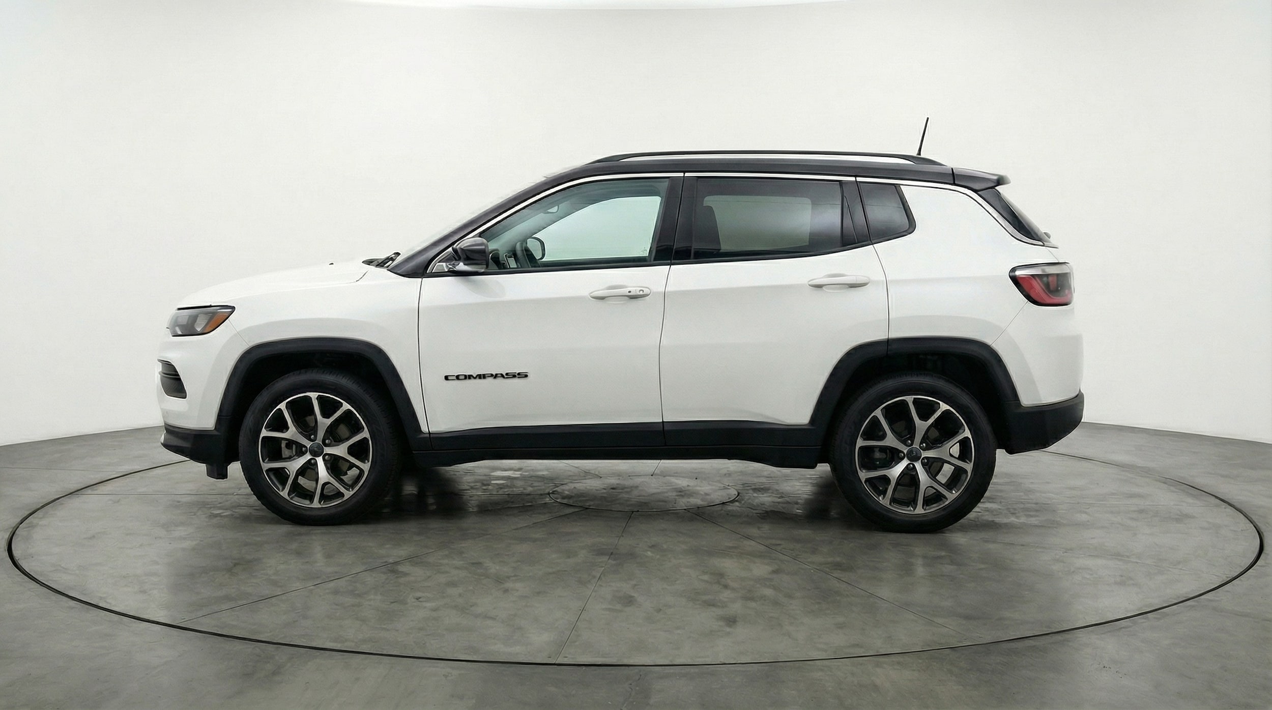 Thumbnail: 2025 Jeep Compass - 4
