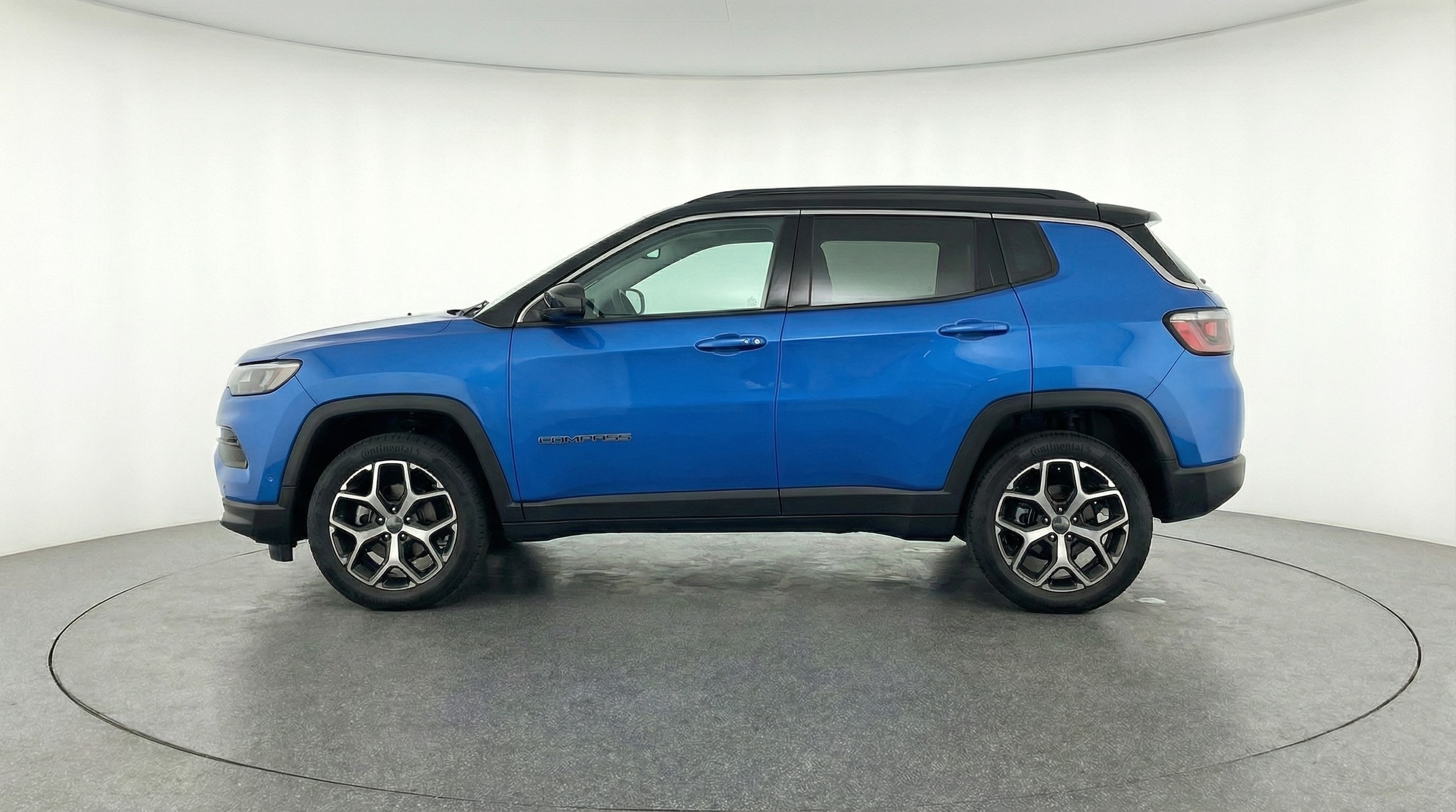 Thumbnail: 2025 Jeep Compass - 4