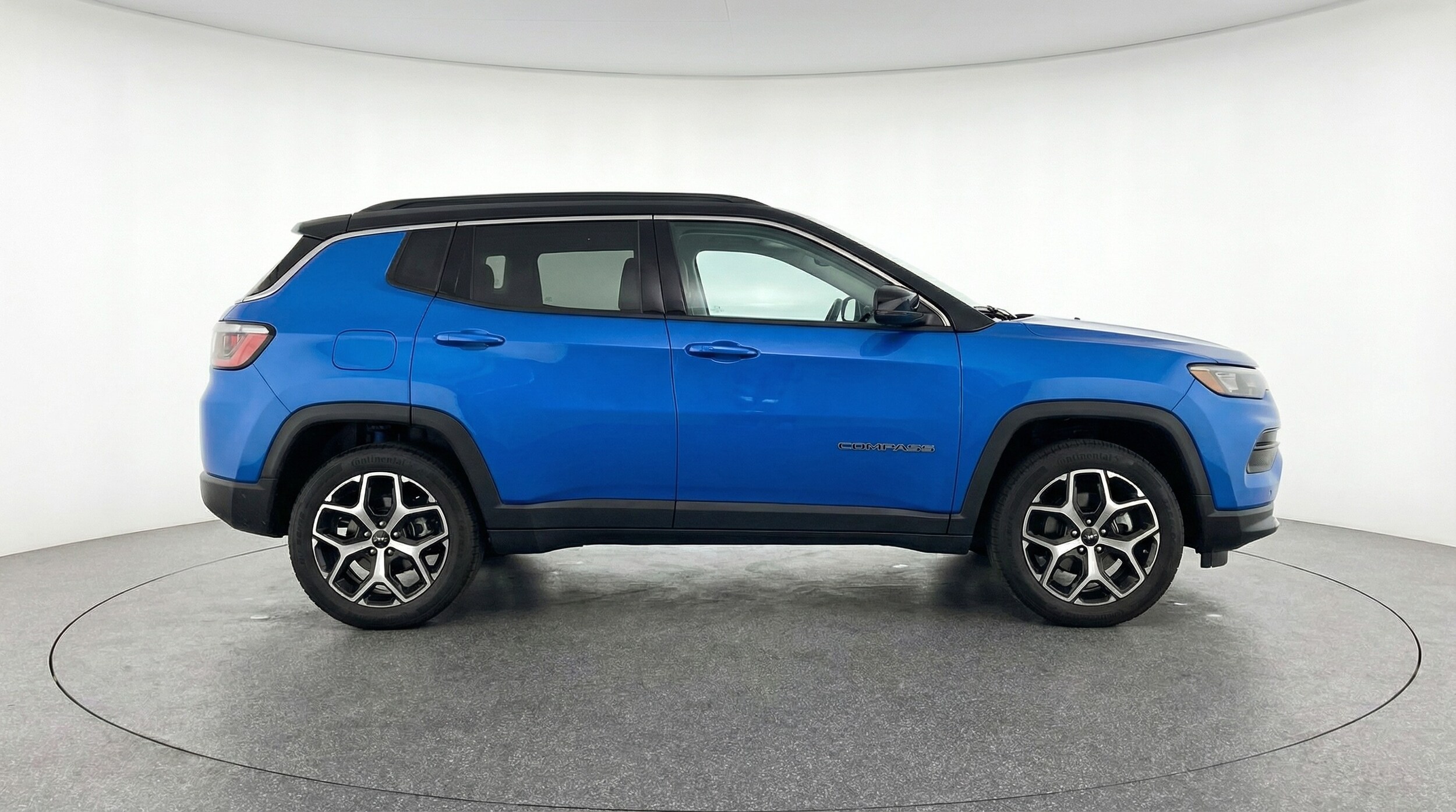 Thumbnail: 2025 Jeep Compass - 8