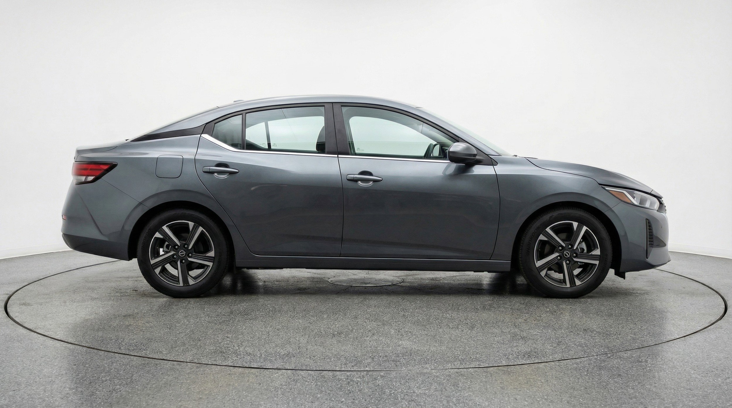 Thumbnail: 2025 Nissan Sentra - 11