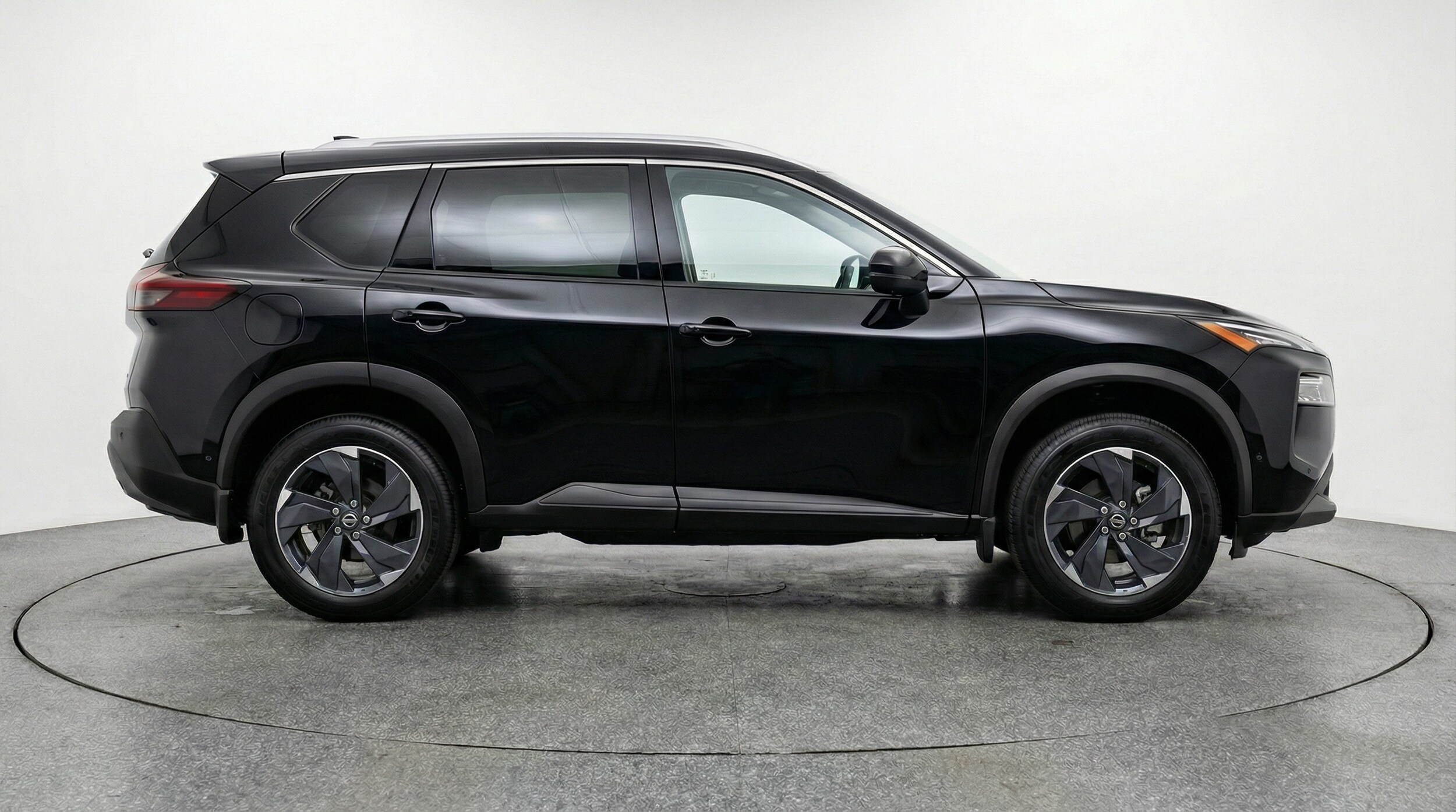 Thumbnail: 2025 Nissan Rogue - 8