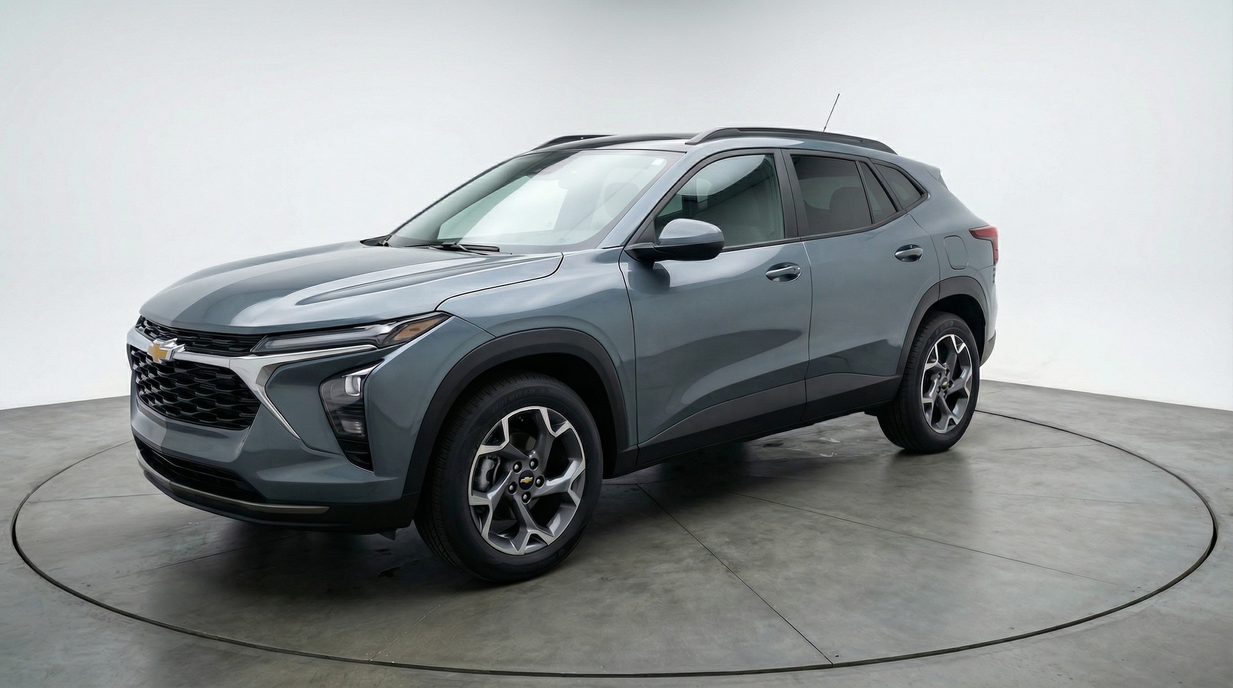 Thumbnail: 2025 Chevrolet Trax - 3