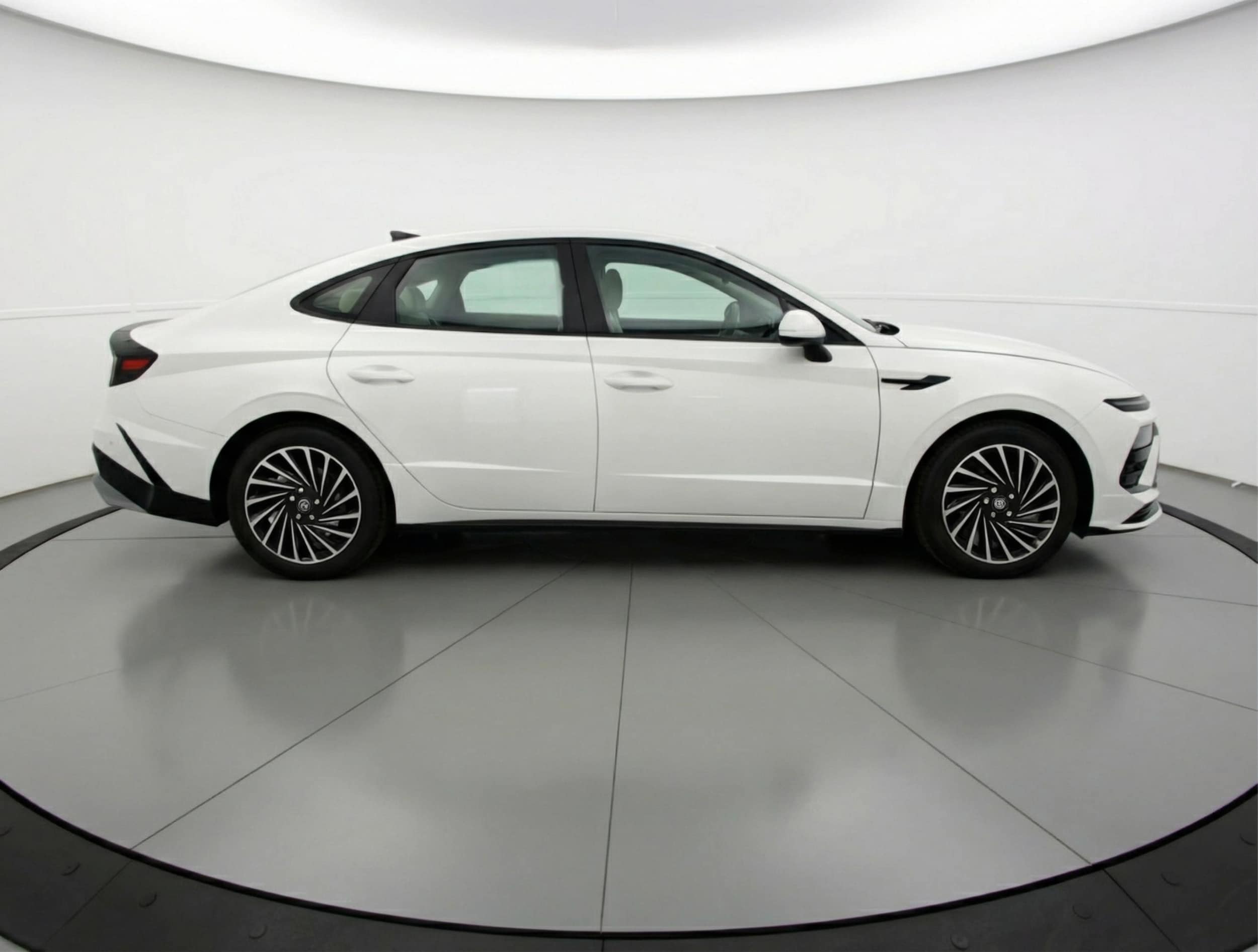 Thumbnail: 2025 Hyundai Sonata - 8