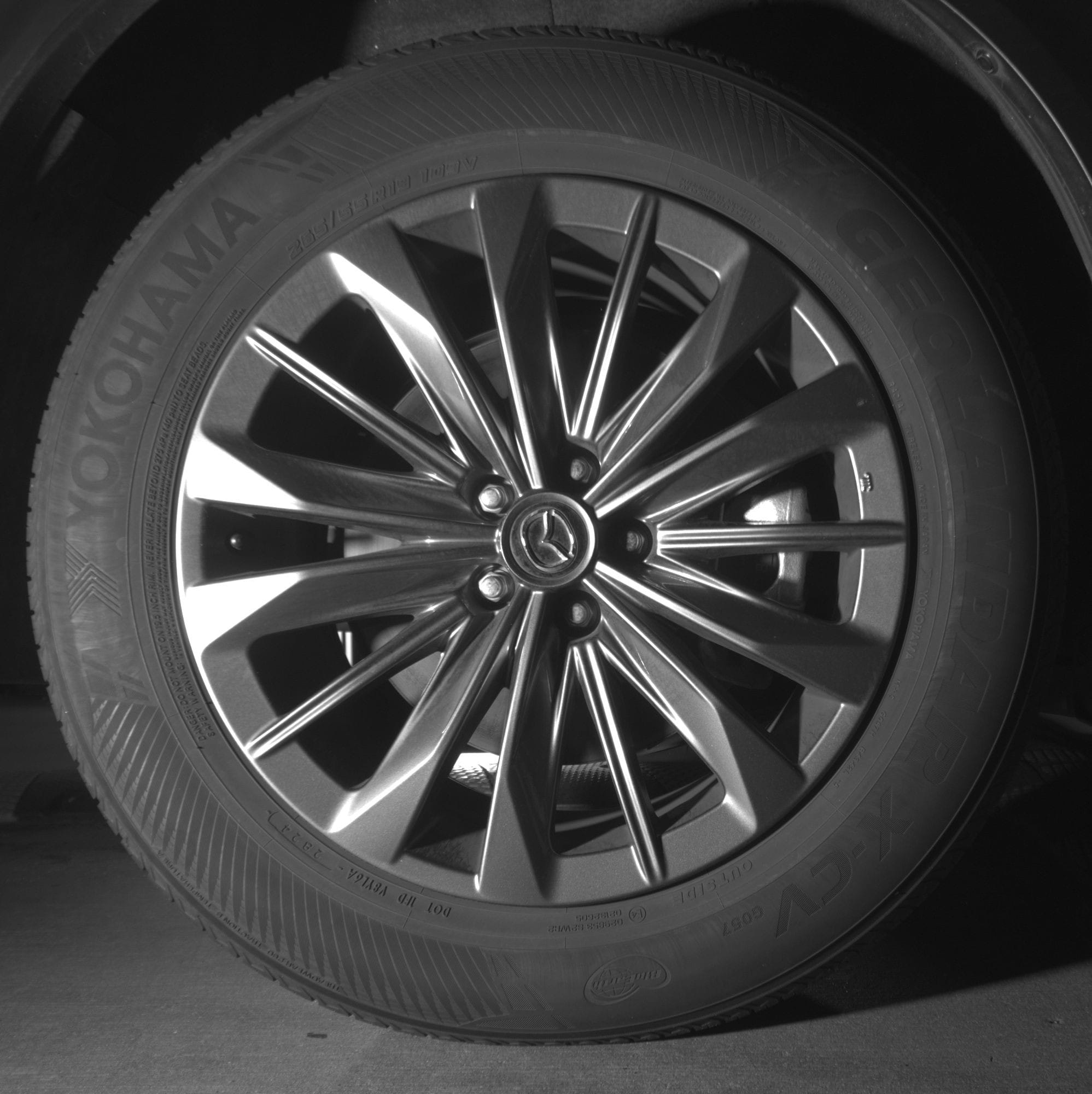 Thumbnail: 2025 Mazda CX-70 - 12