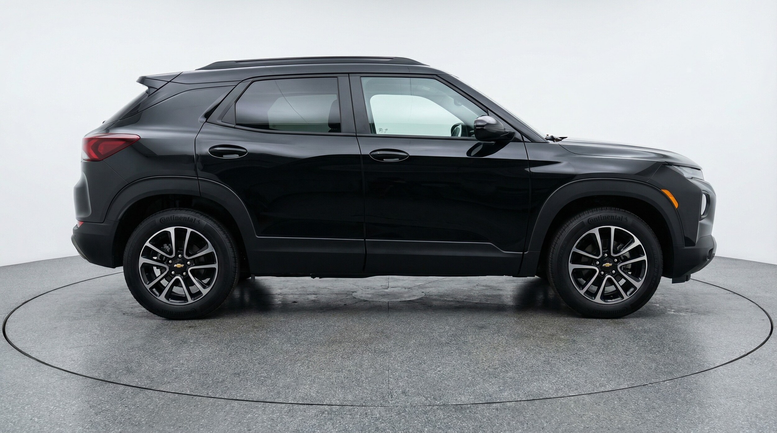 Thumbnail: 2025 Chevrolet TrailBlazer - 8