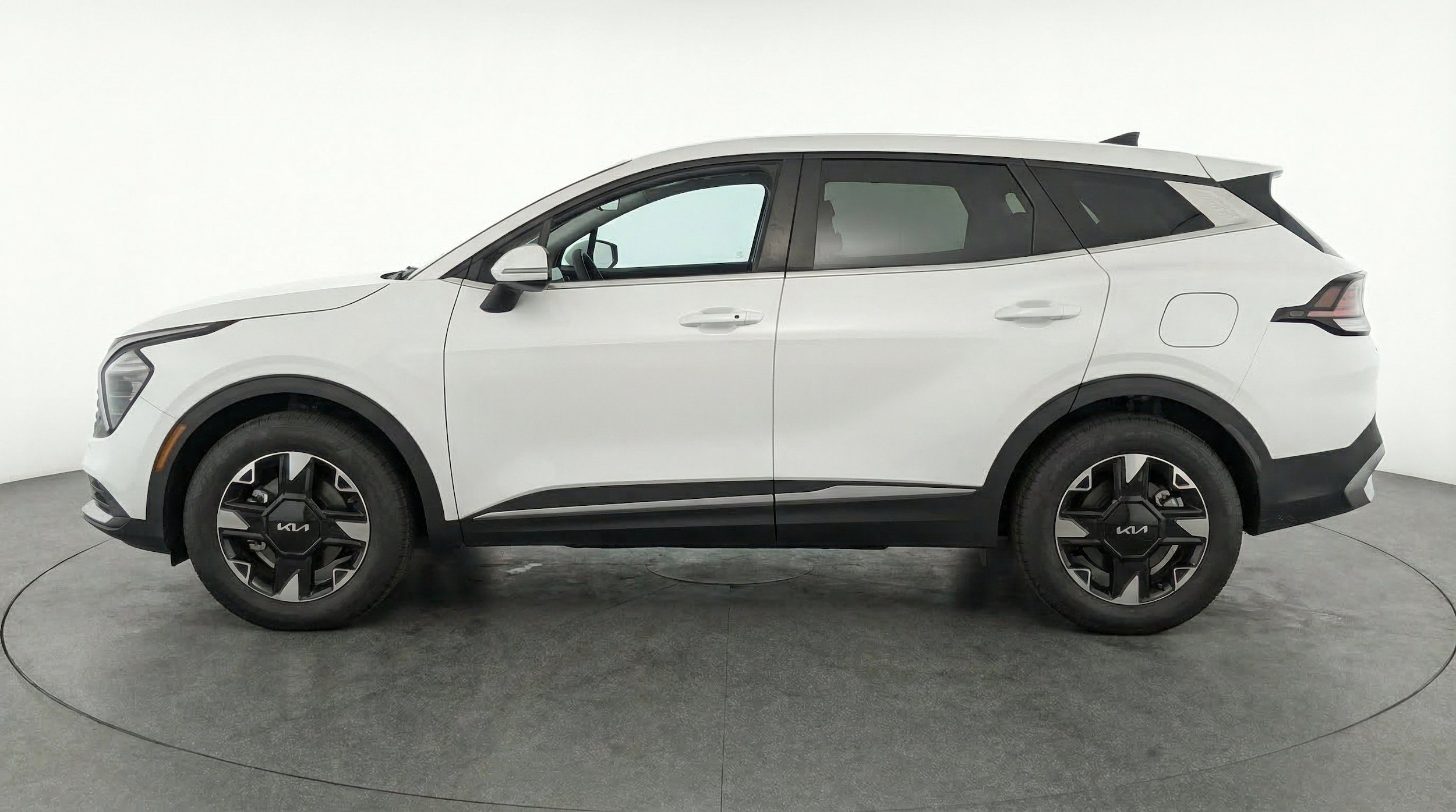 Thumbnail: 2026 Kia Sportage - 5