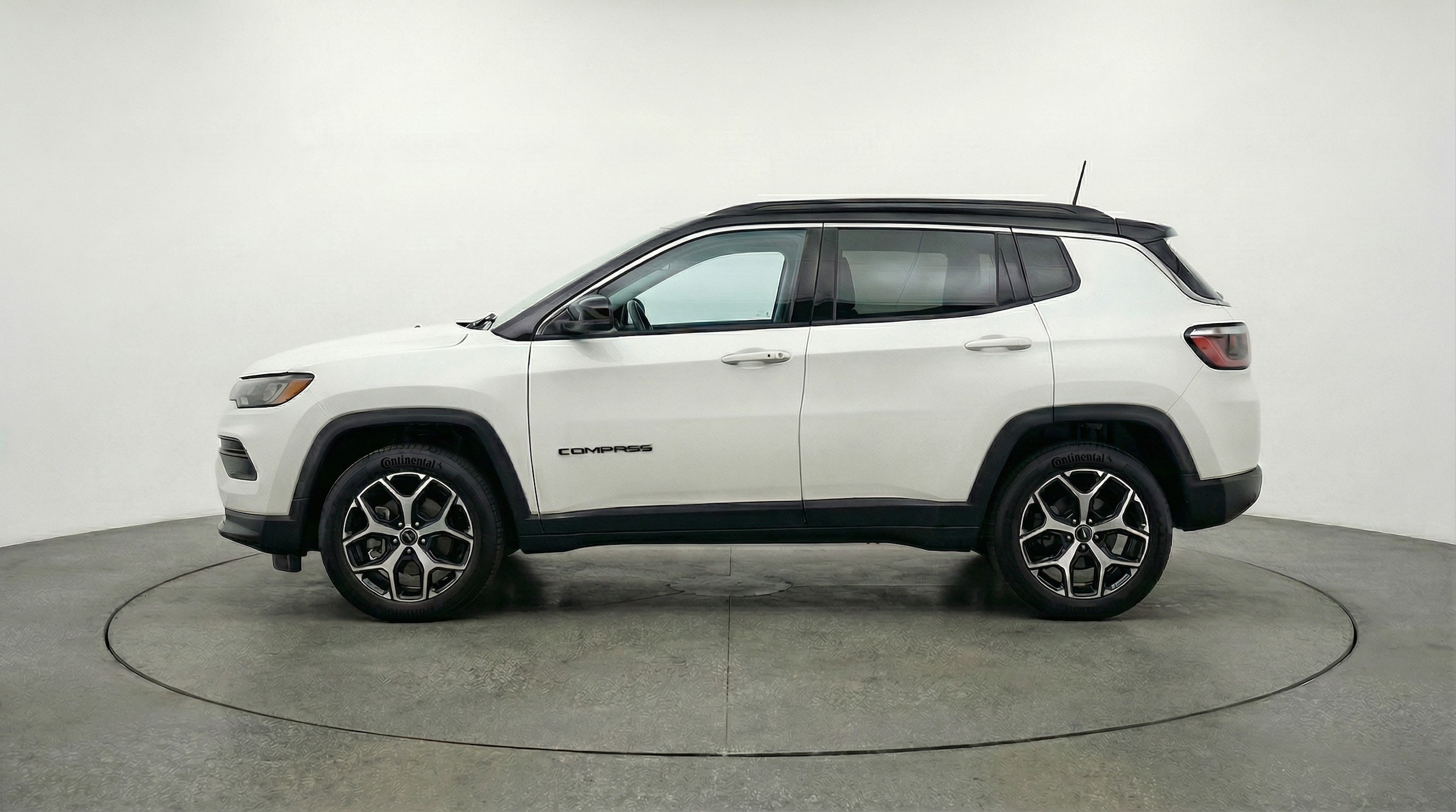 Thumbnail: 2025 Jeep Compass - 4
