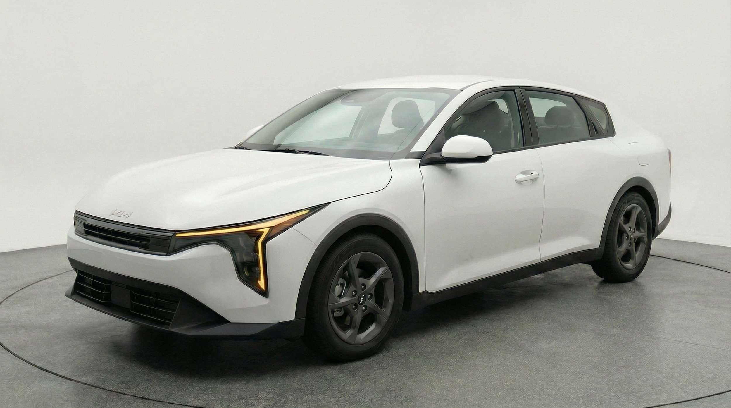 Thumbnail: 2025 Kia K4 - 3