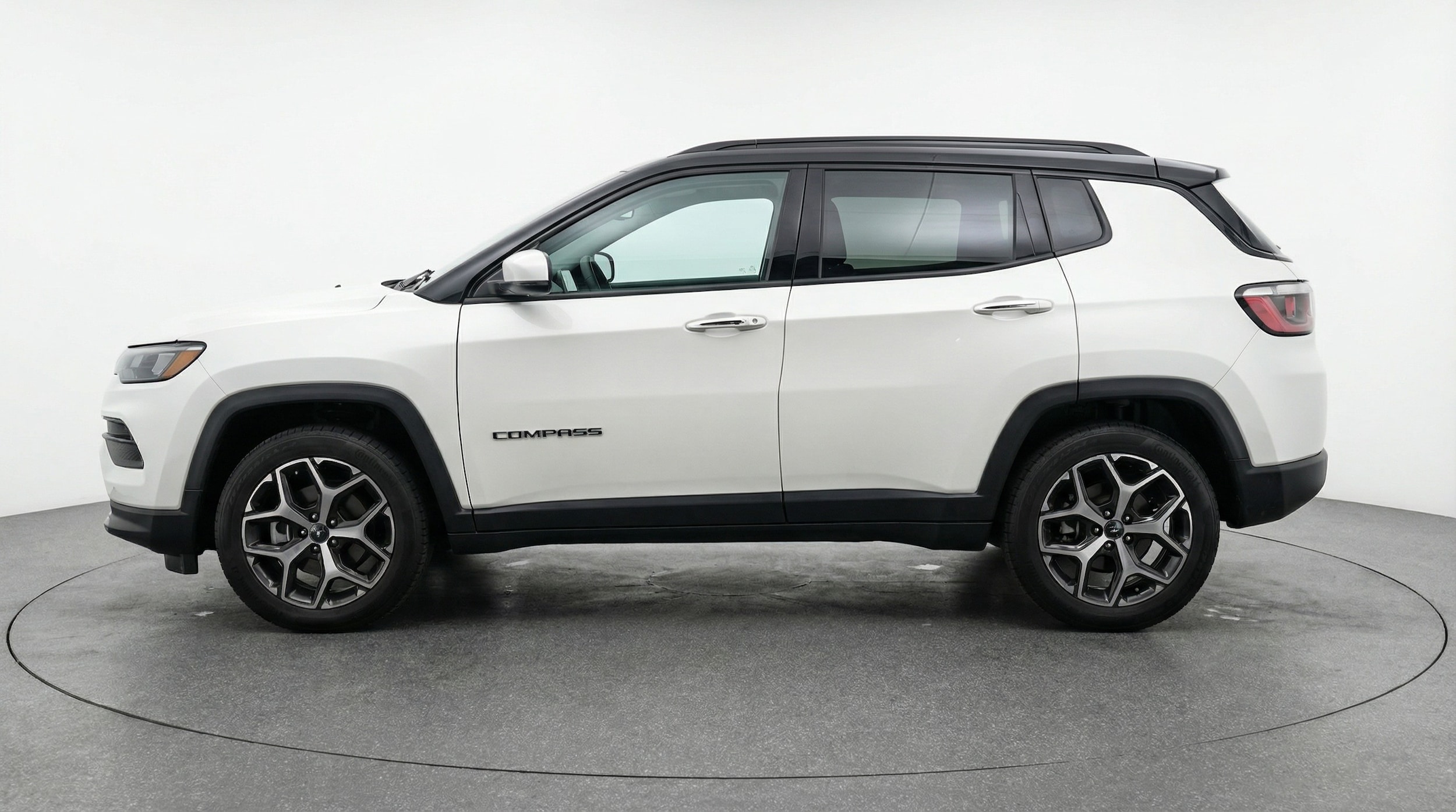 Thumbnail: 2025 Jeep Compass - 4