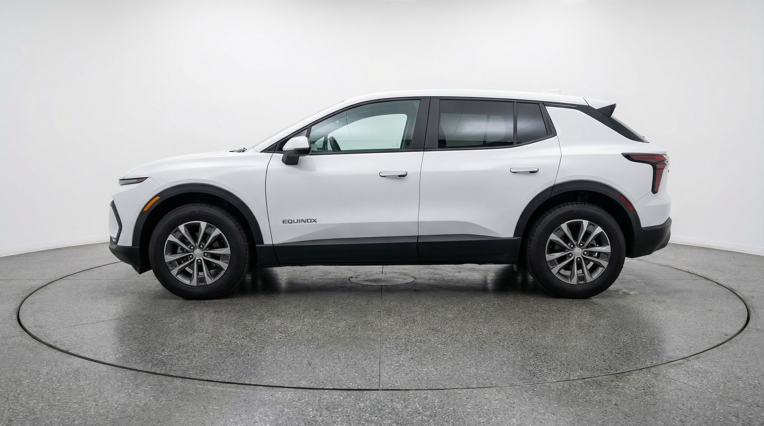 Thumbnail: 2025 Chevrolet Equinox - 4